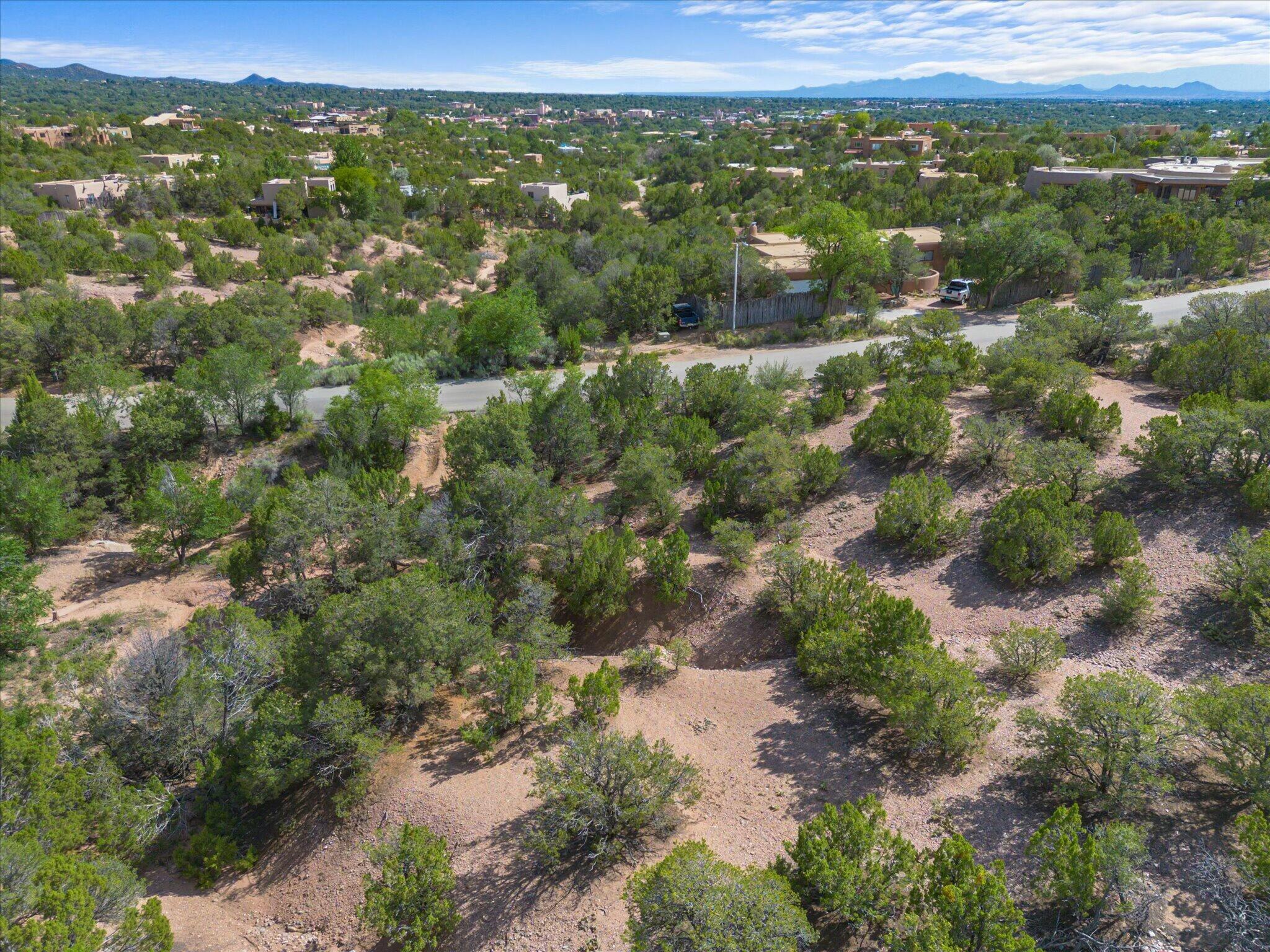 309 Los Arboles Drive, Santa Fe, New Mexico image 11