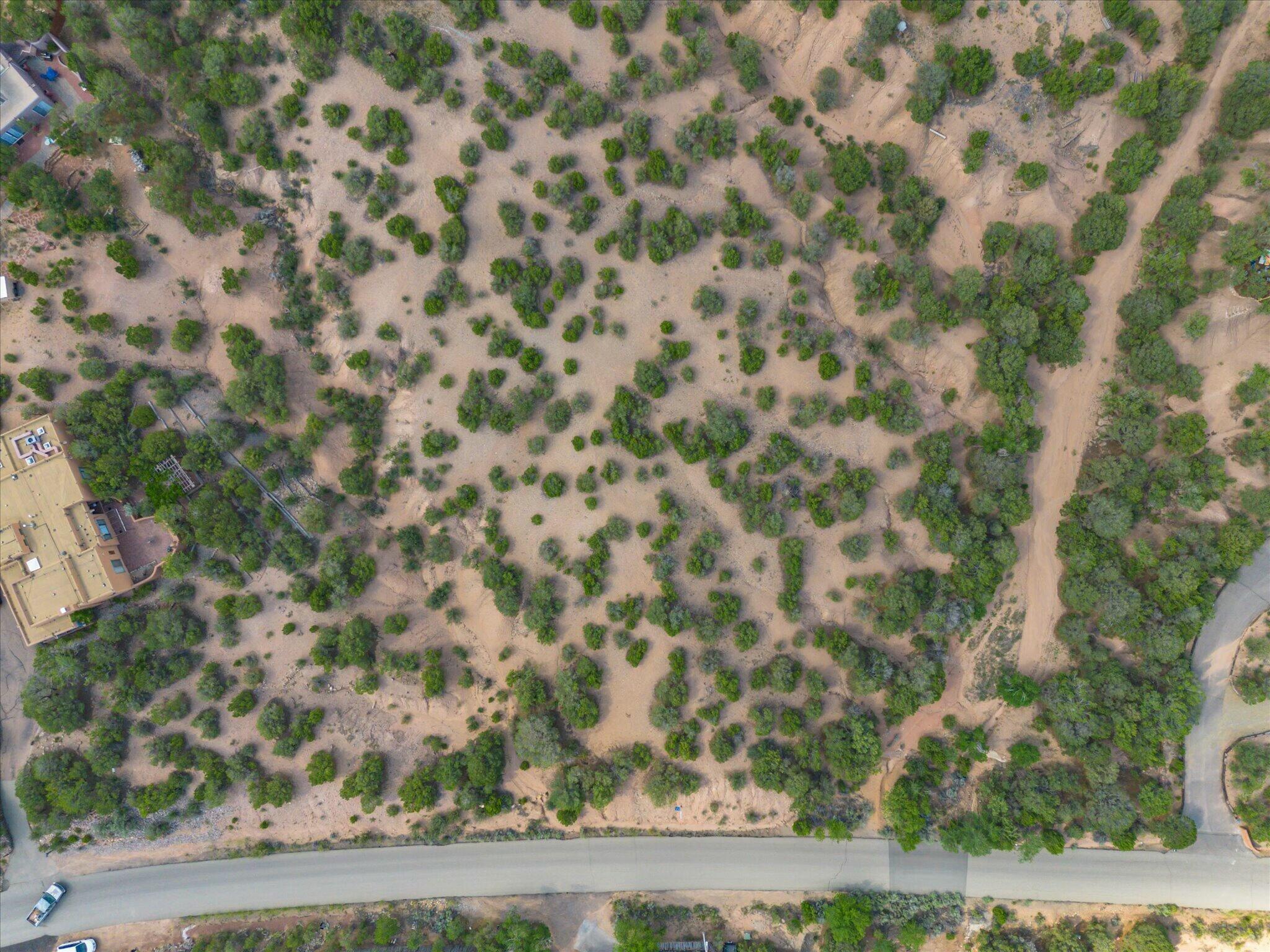 309 Los Arboles Drive, Santa Fe, New Mexico image 9