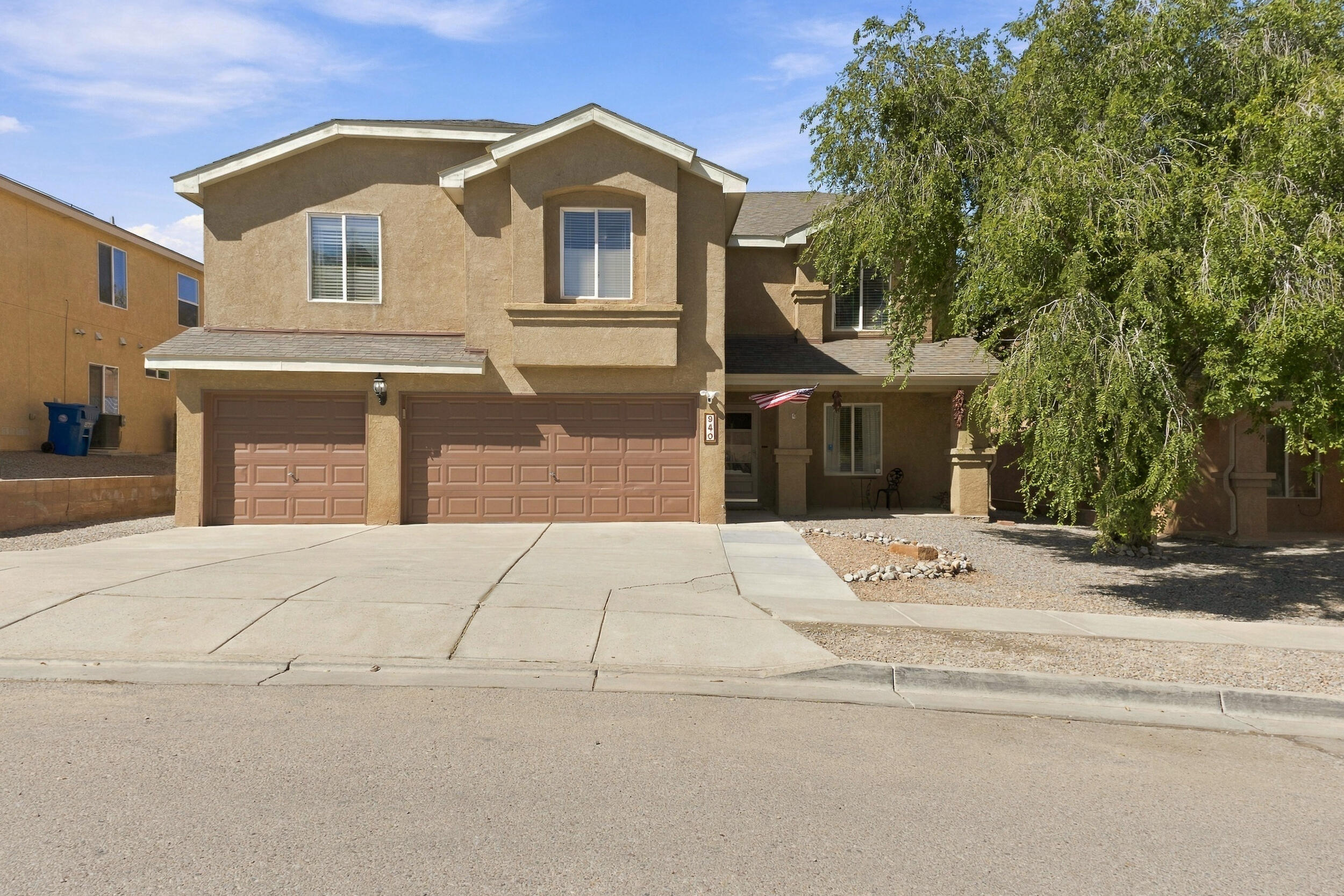 940 Colibri Avenue NW