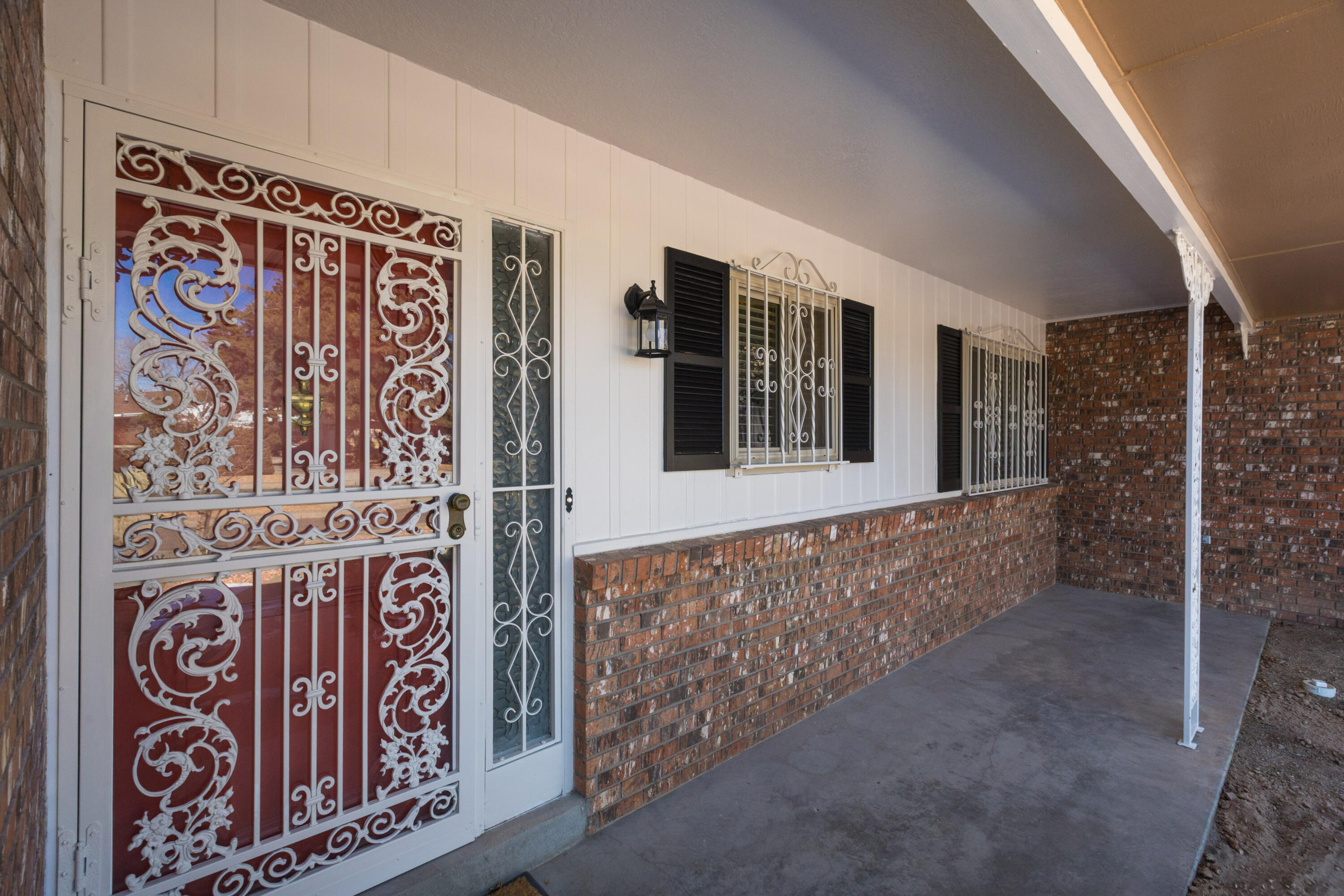 12312 Casa Grande Avenue NE