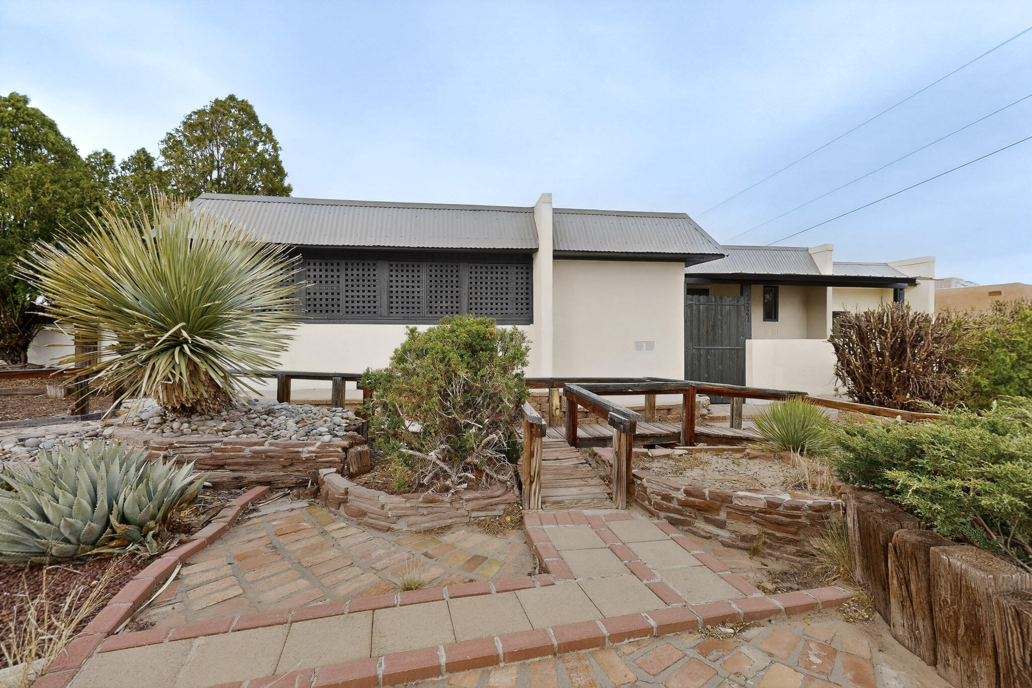 2221 Frederick Place NW