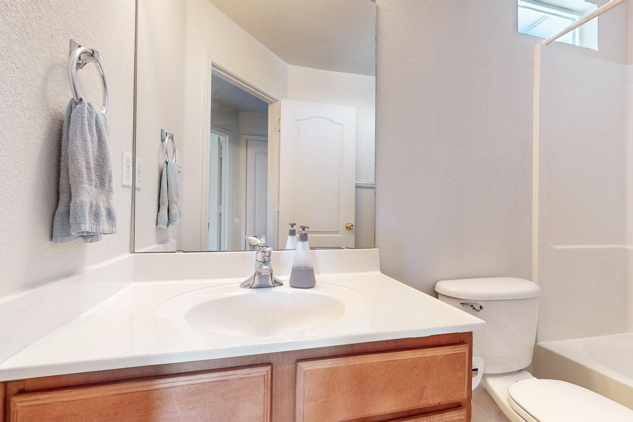 9731 Puccini Trail, Albuquerque, New Mexico image 33
