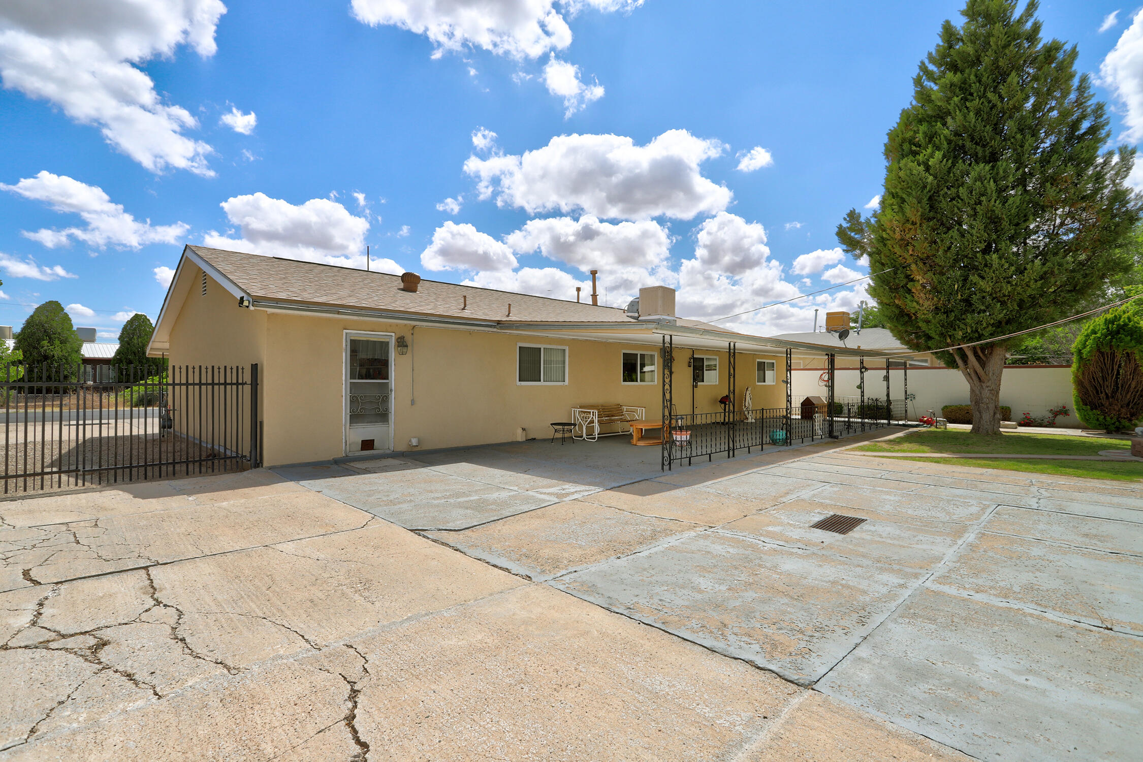 2807 Desert Garden Lane, Albuquerque, New Mexico image 19