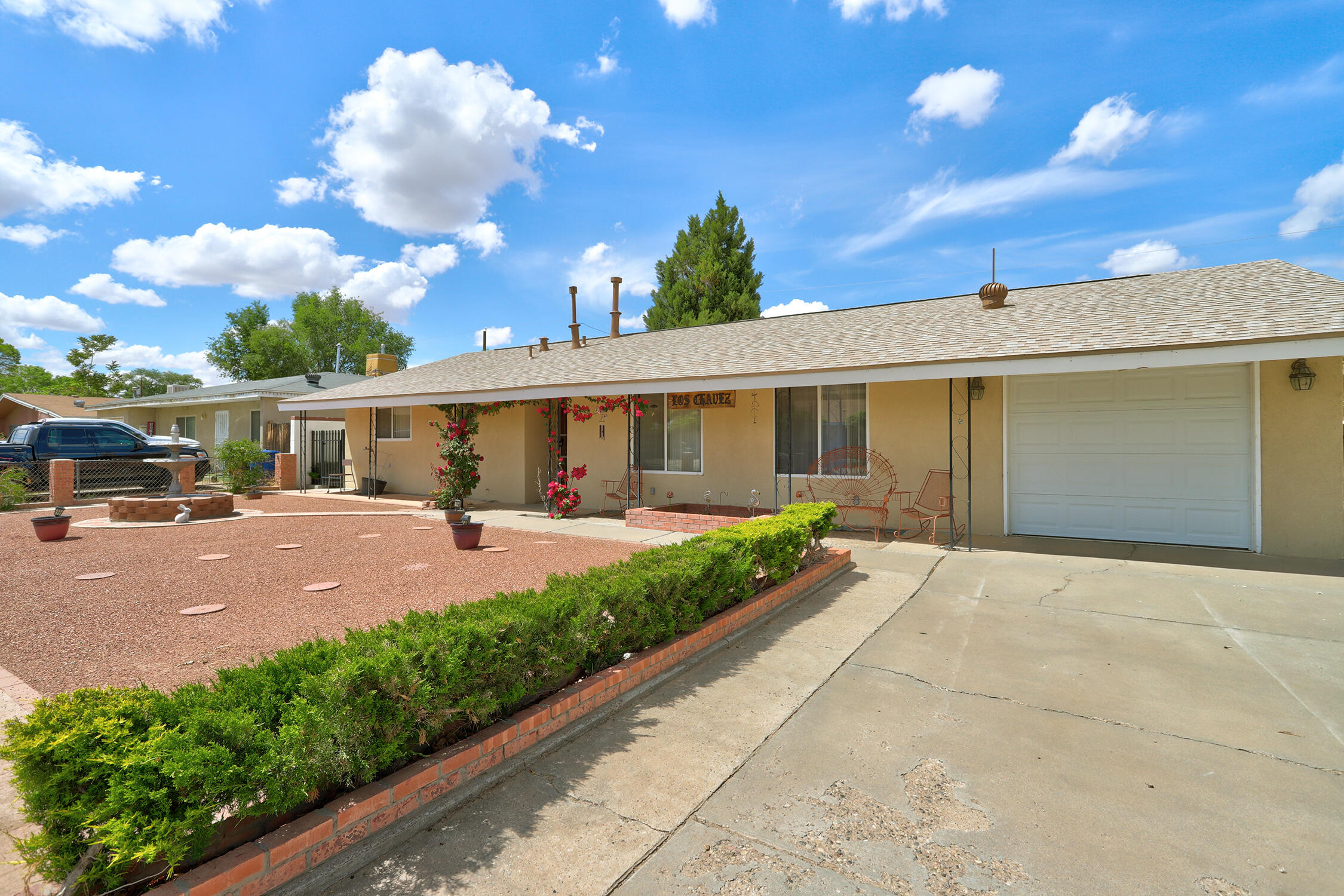 2807 Desert Garden Lane, Albuquerque, New Mexico image 2