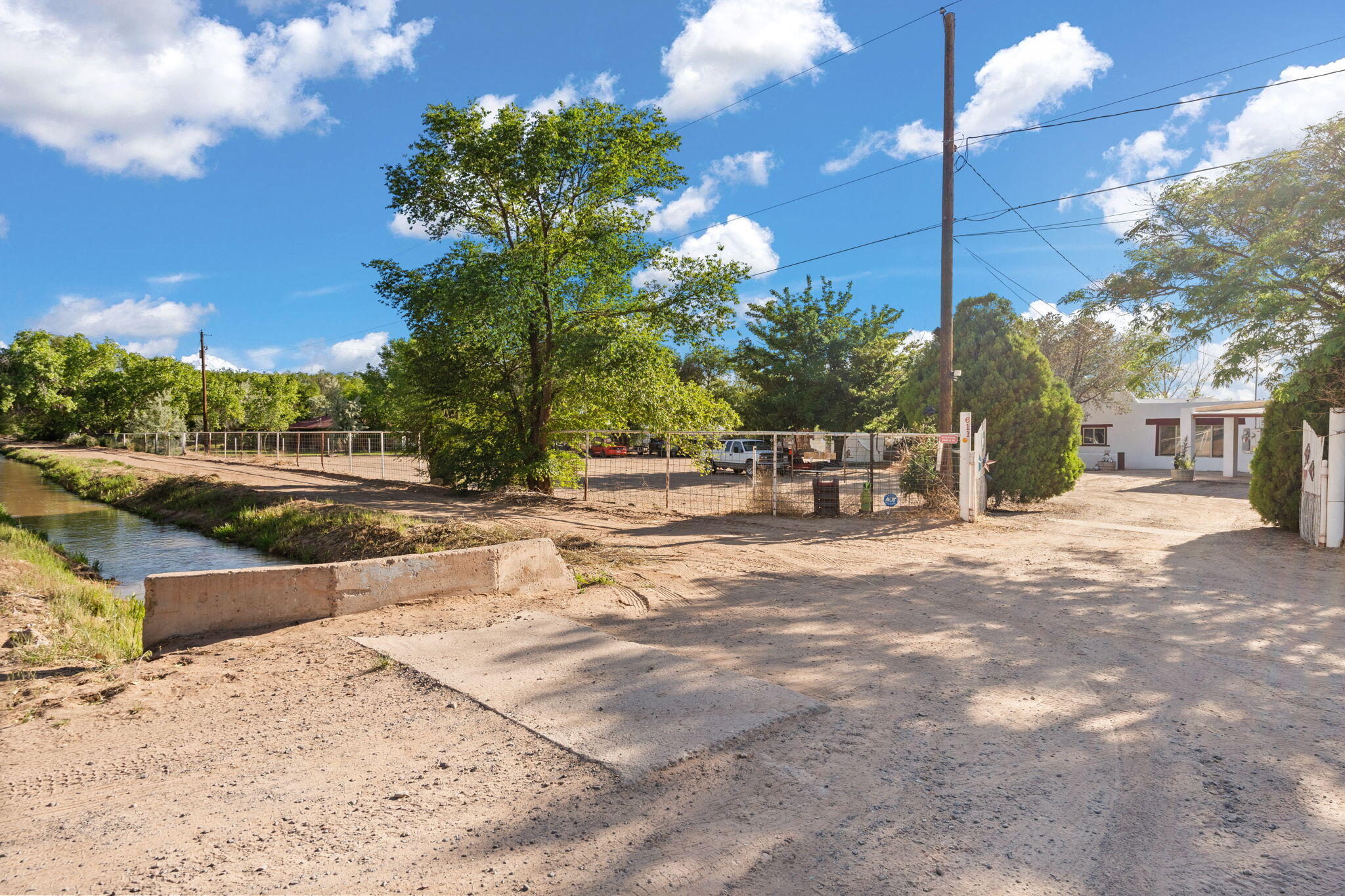 611 Cordova Road, Los Lunas, New Mexico image 4