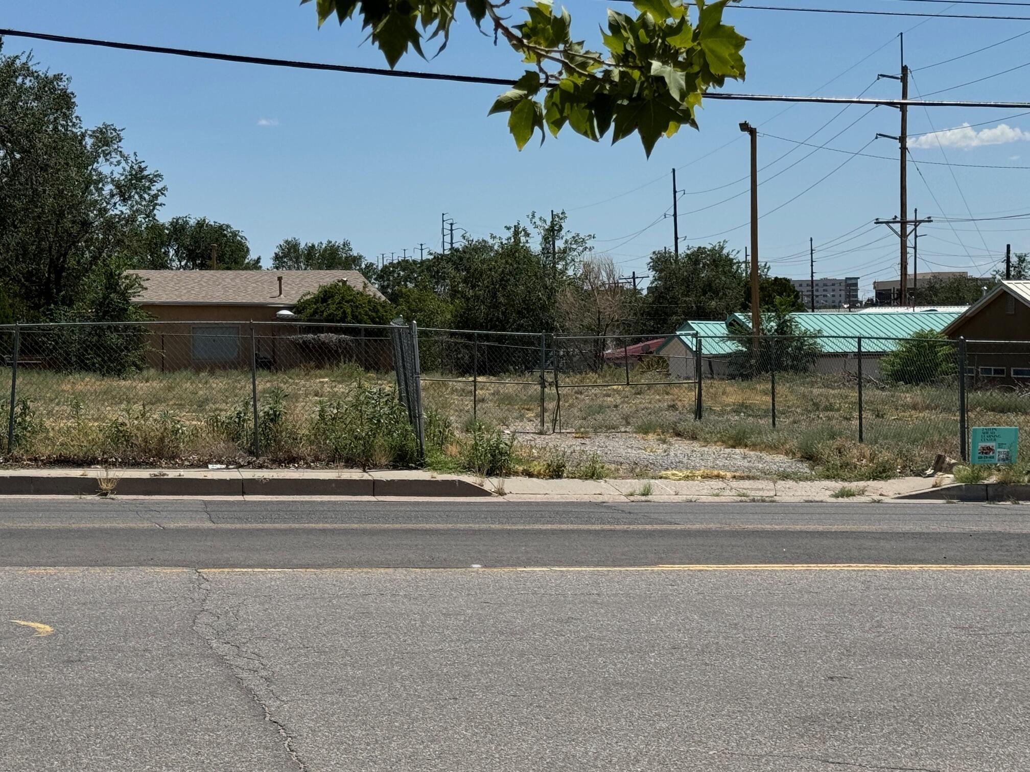 500 Mountain Road, Albuquerque, New Mexico image 4