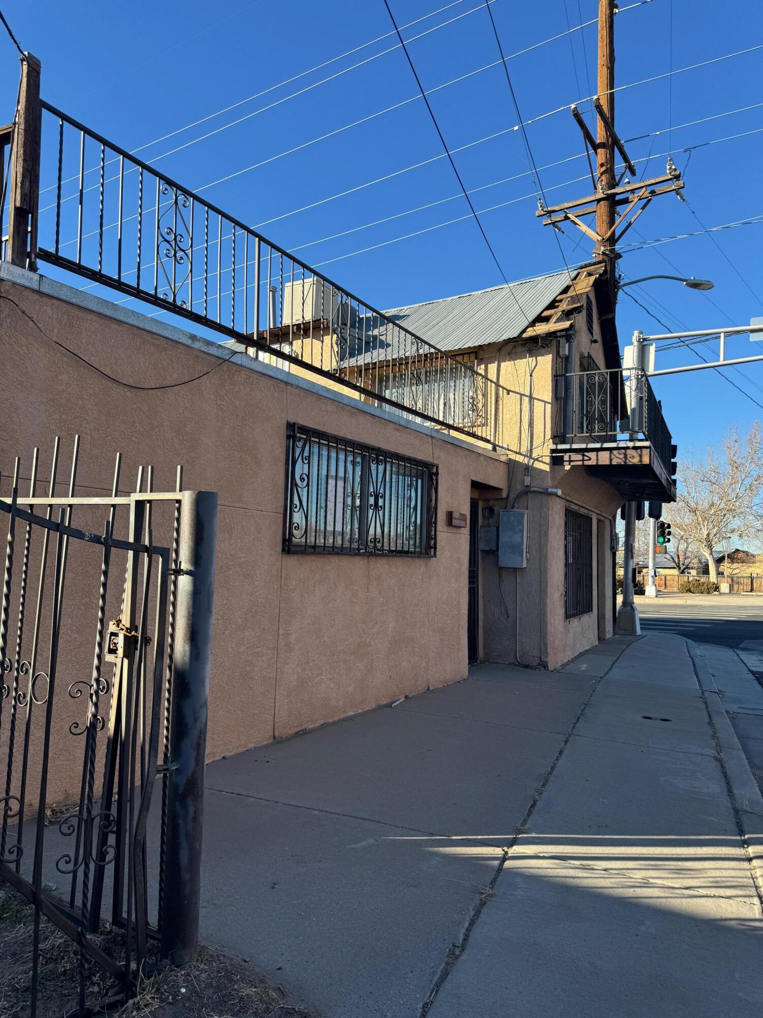 500 Mountain Road, Albuquerque, New Mexico image 11