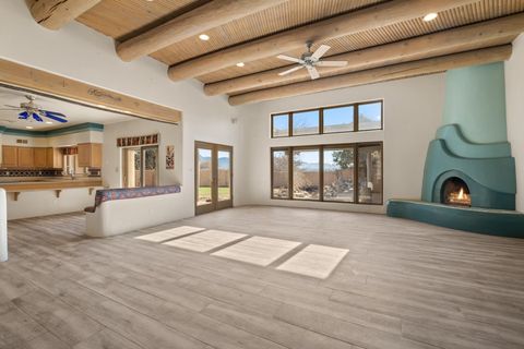 Photo of 1 DONA MARTA Court, Corrales, NM 87048 (MLS # 1085117)