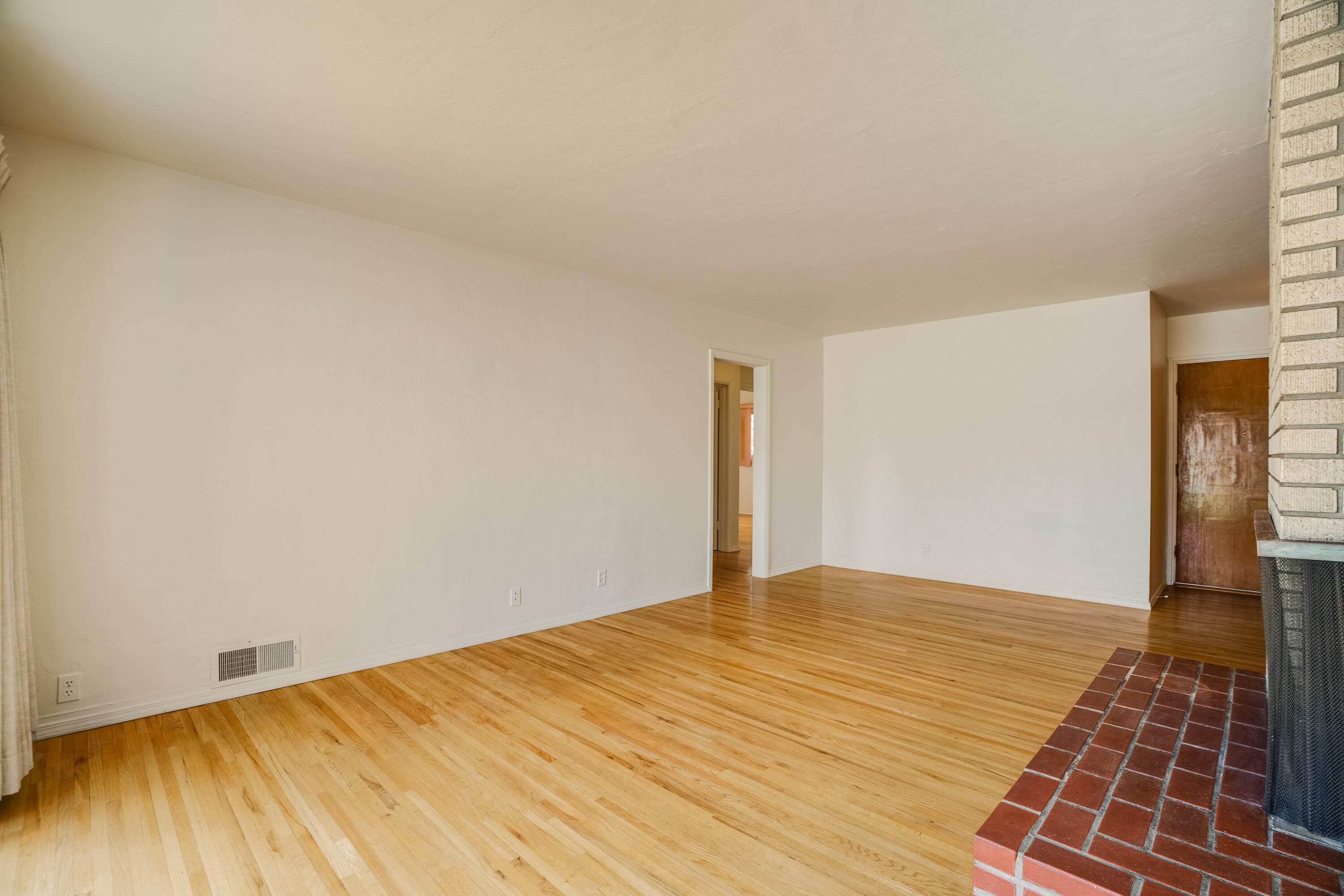 2928 Cardenas Drive, Albuquerque, New Mexico image 4