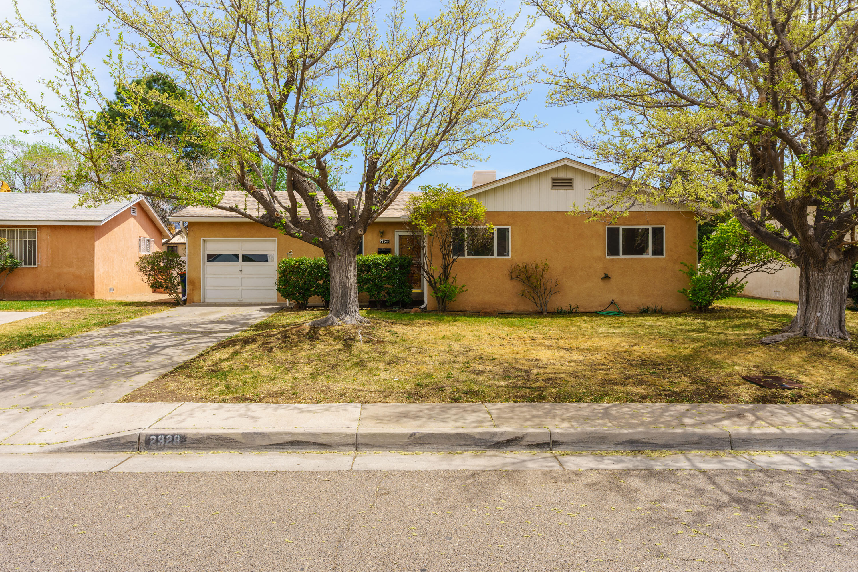 2928 Cardenas Drive, Albuquerque, New Mexico image 1