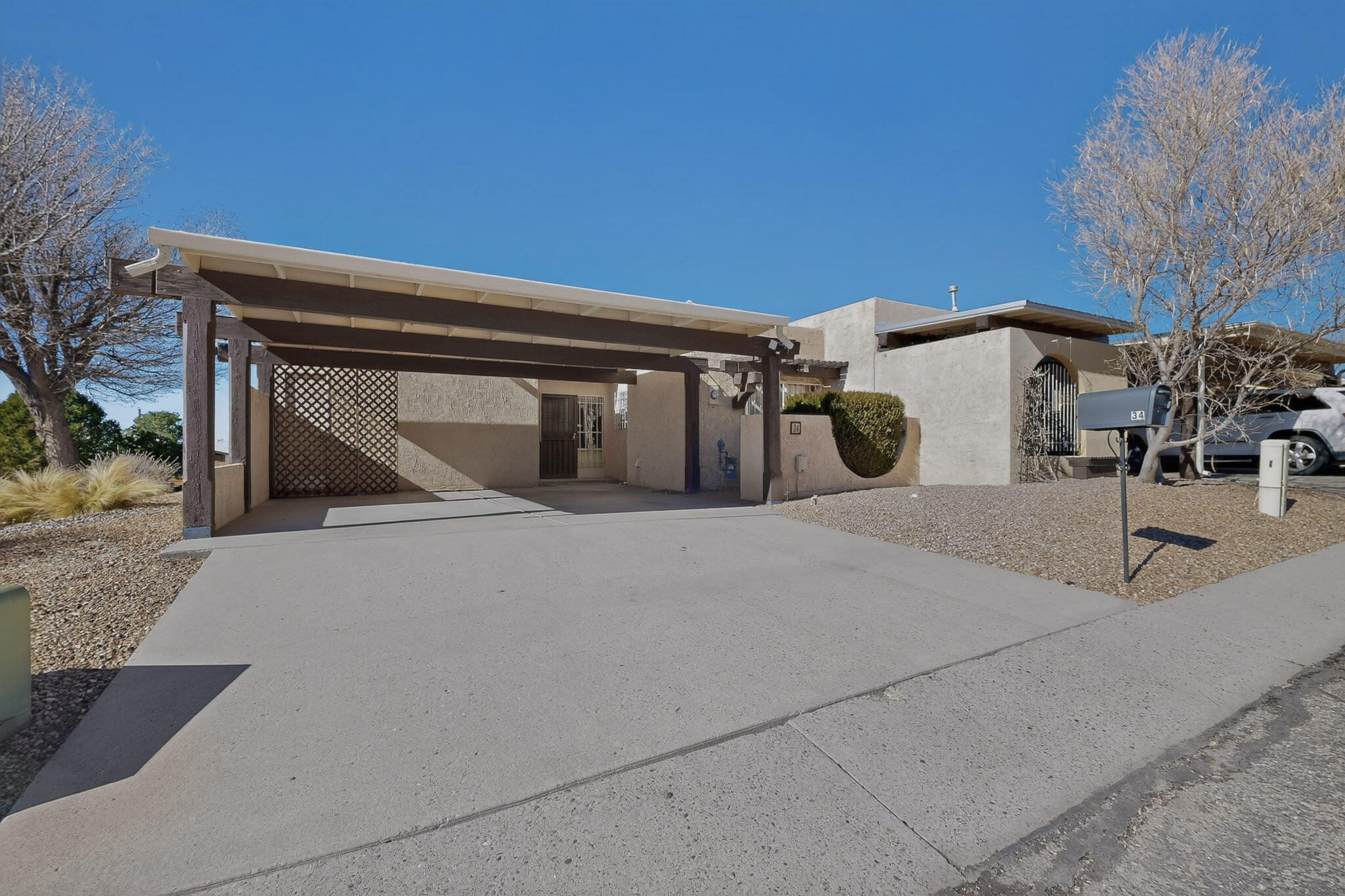 34 Casa Hermosa Drive NE