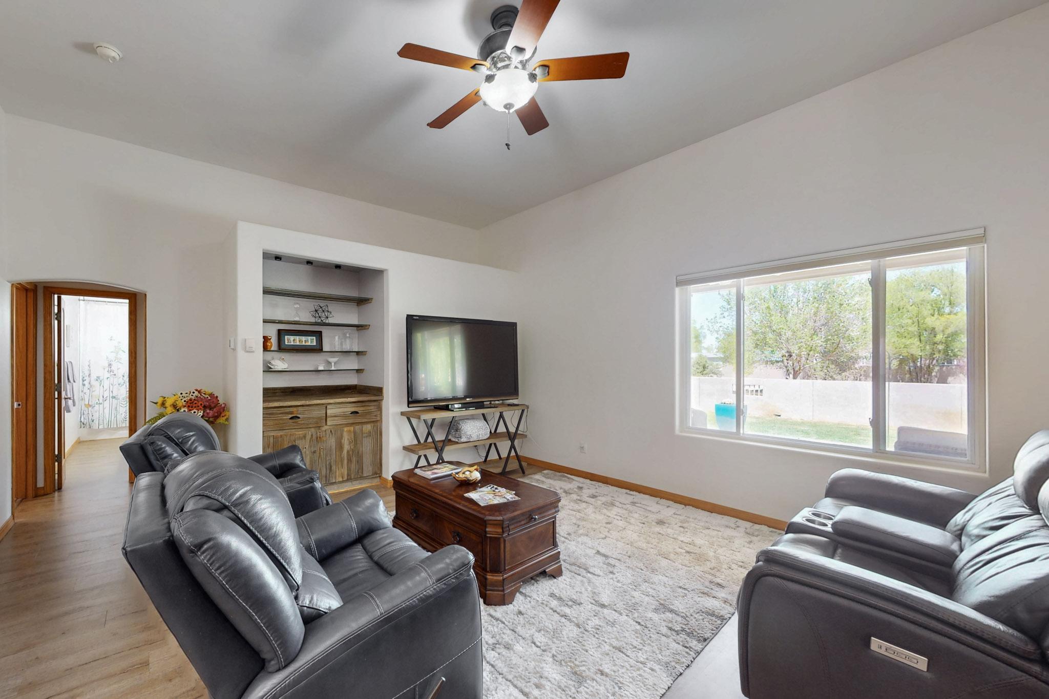 630 Barnett Road, Bosque Farms, New Mexico image 9
