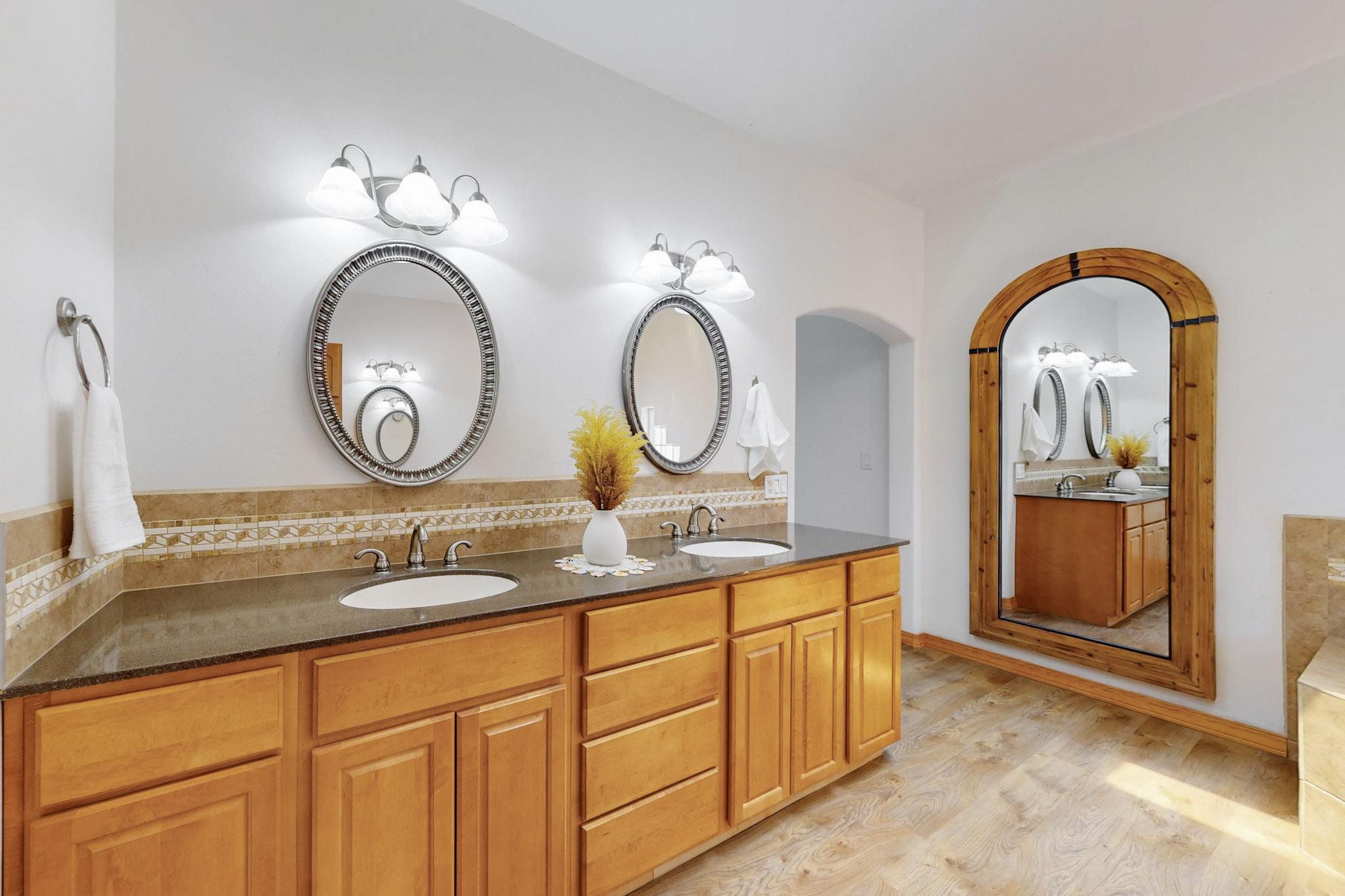 630 Barnett Road, Bosque Farms, New Mexico image 22