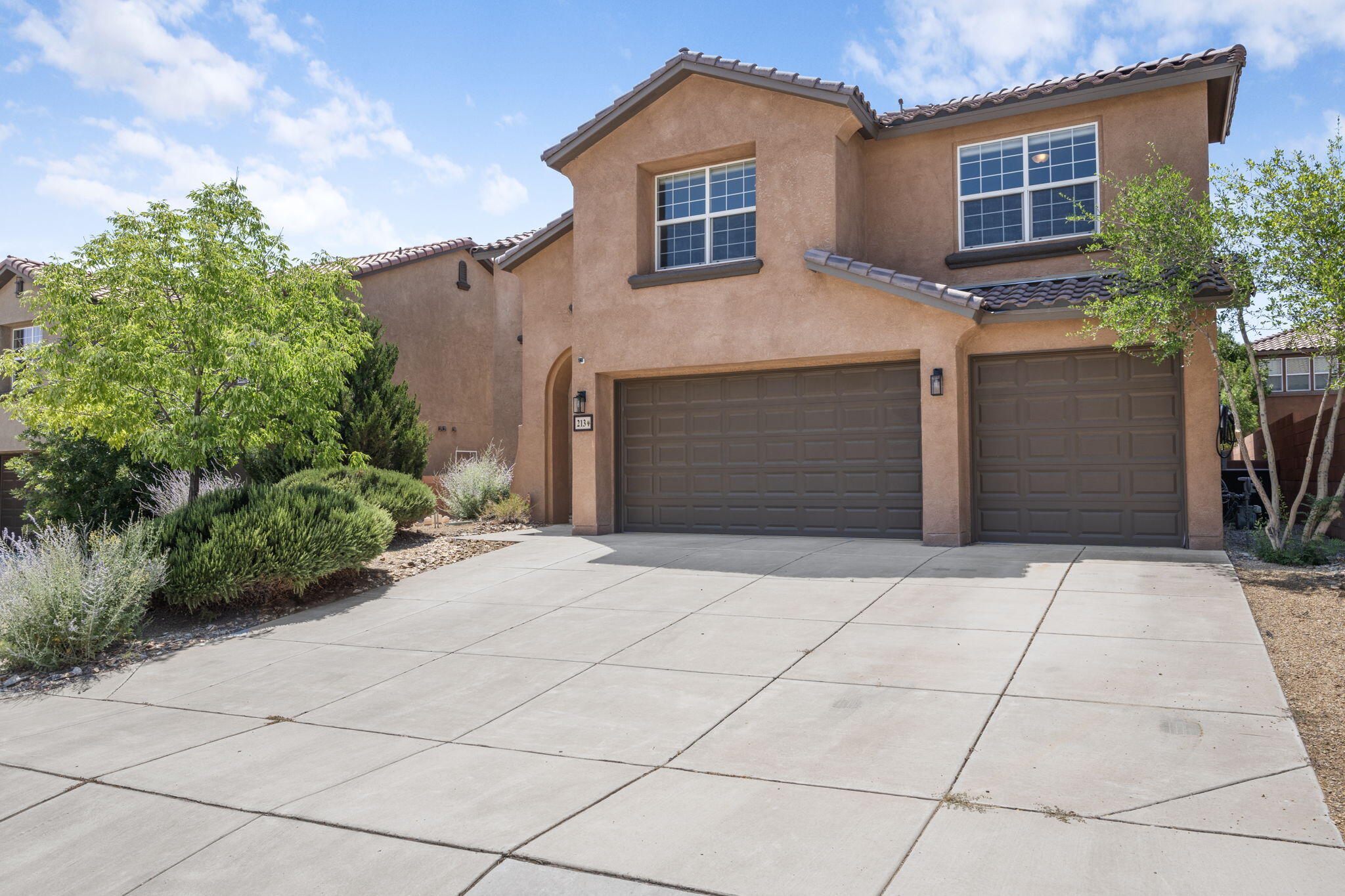 213 Paseo Vista Loop NE