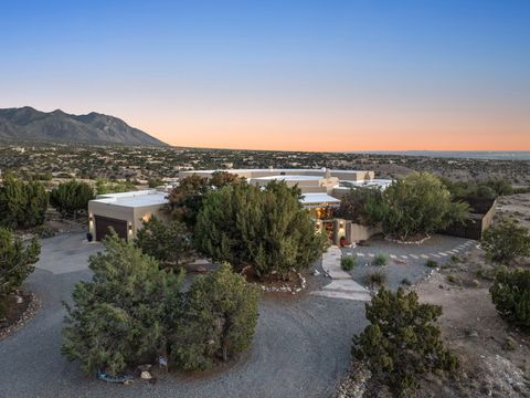 Photo of 1 Calle Del Viento, Placitas, NM 87043 (MLS # 1103107)