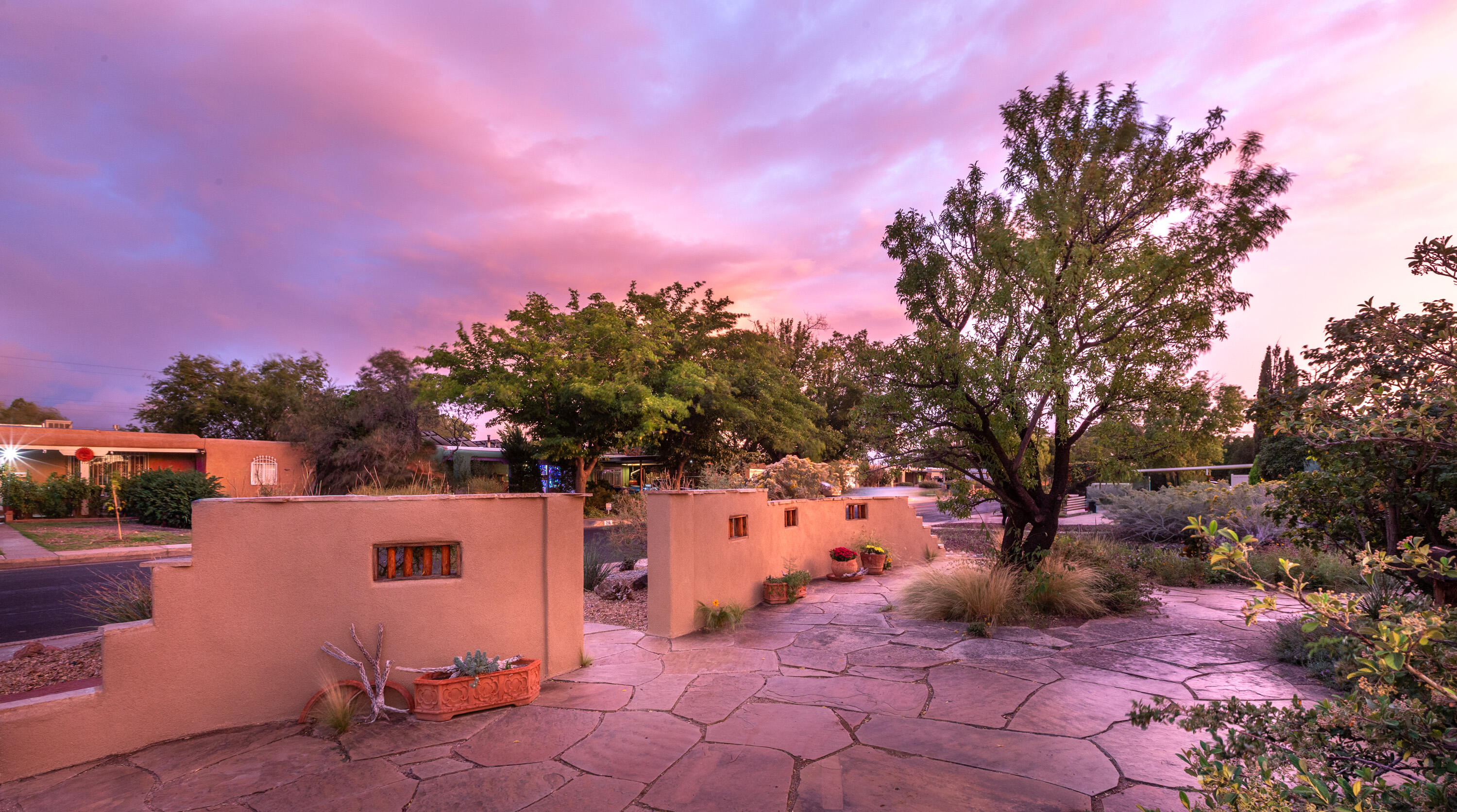 713 CALIFORNIA Street SE