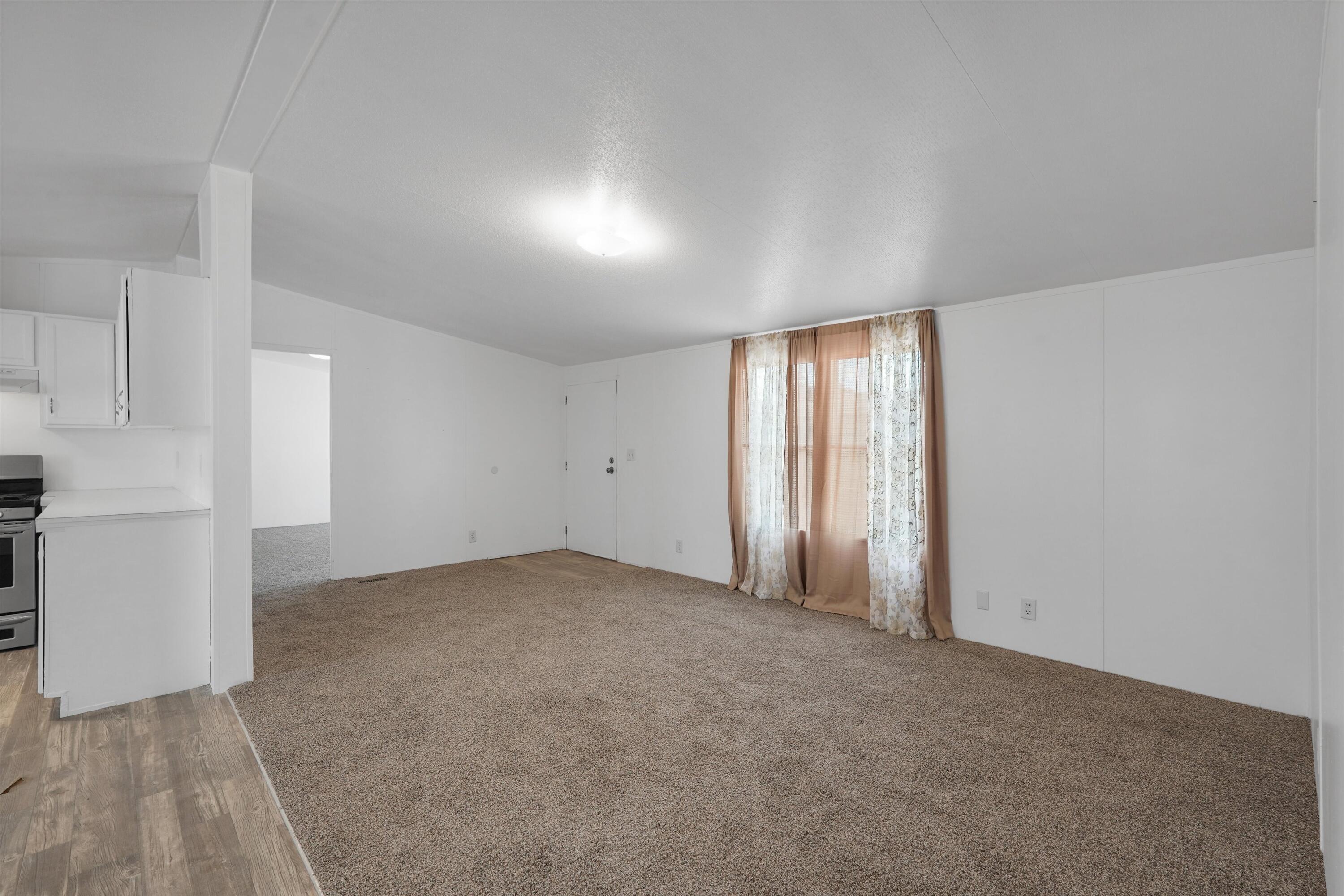 2106 Perry Road SW