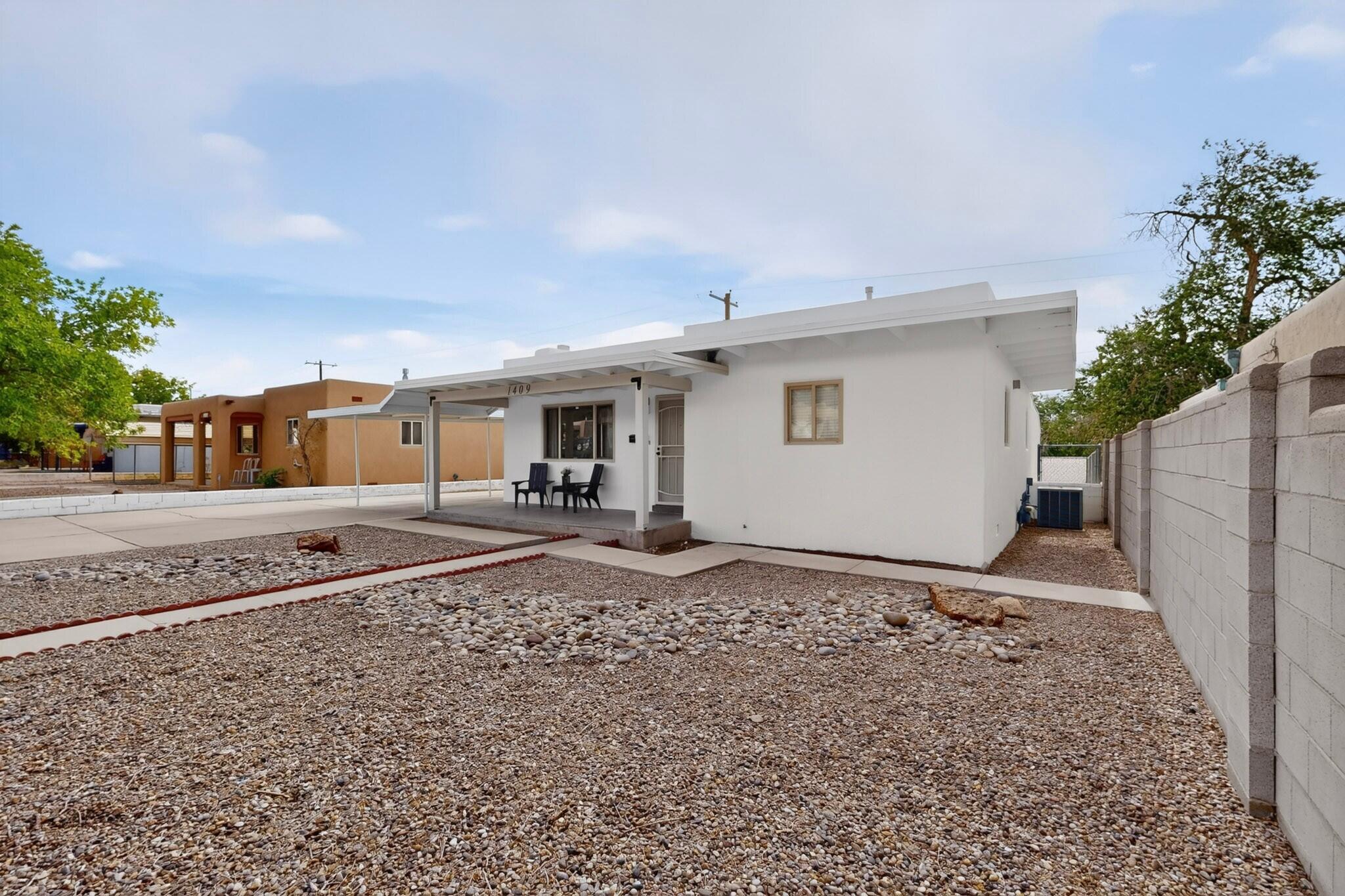 1409 Princeton Drive SE