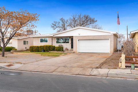 521 Palisades Drive NW Albuquerque NM 87105