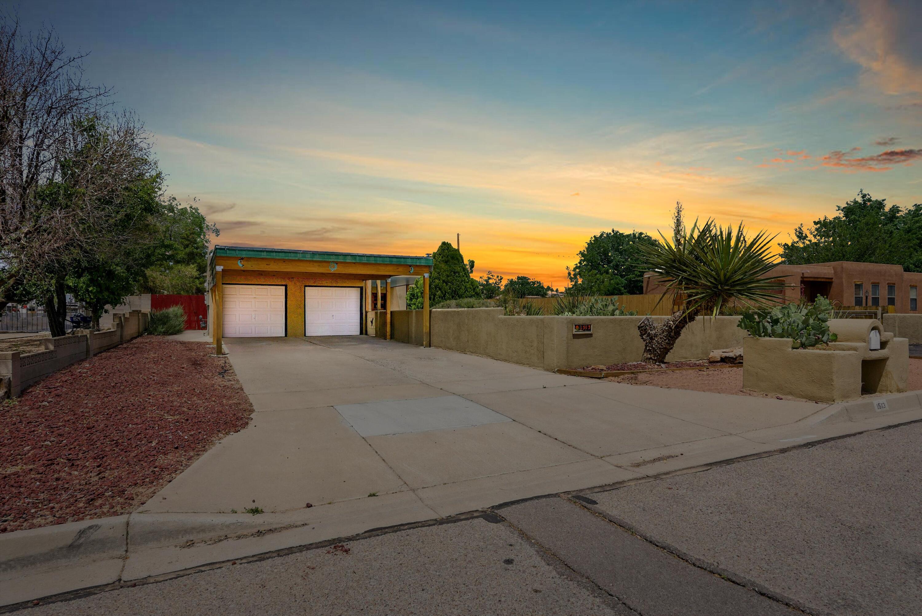 1513 33rd Circle, Rio Rancho, New Mexico image 1