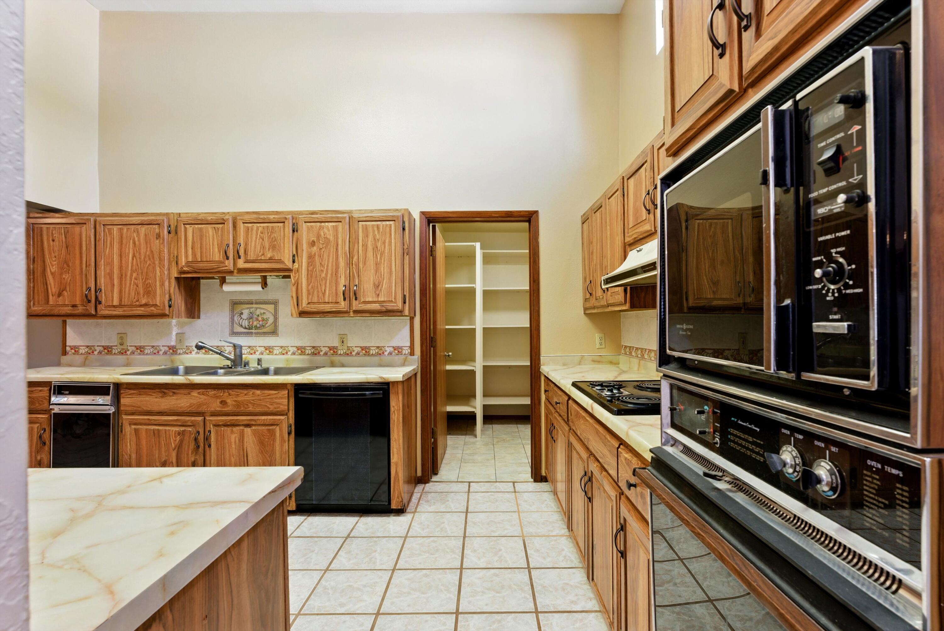 1513 33rd Circle, Rio Rancho, New Mexico image 13