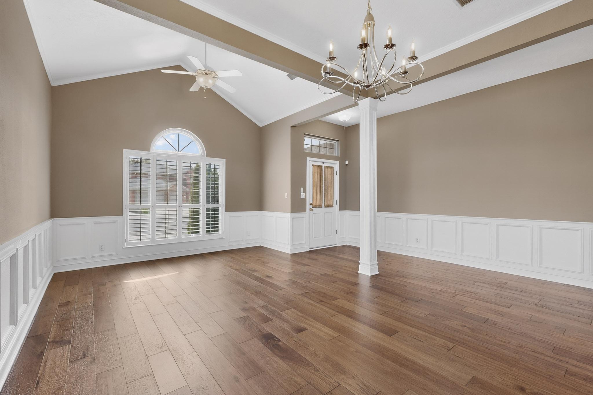 9509 Macallan Road NE