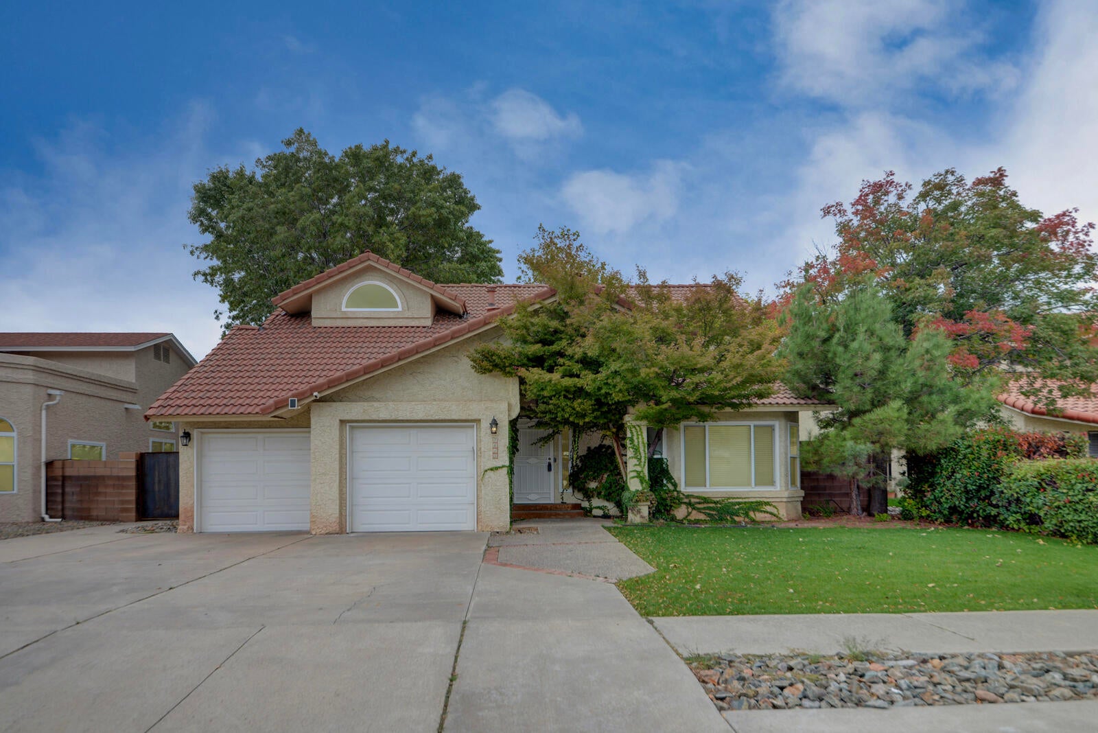 7615 Calhoun Drive NE