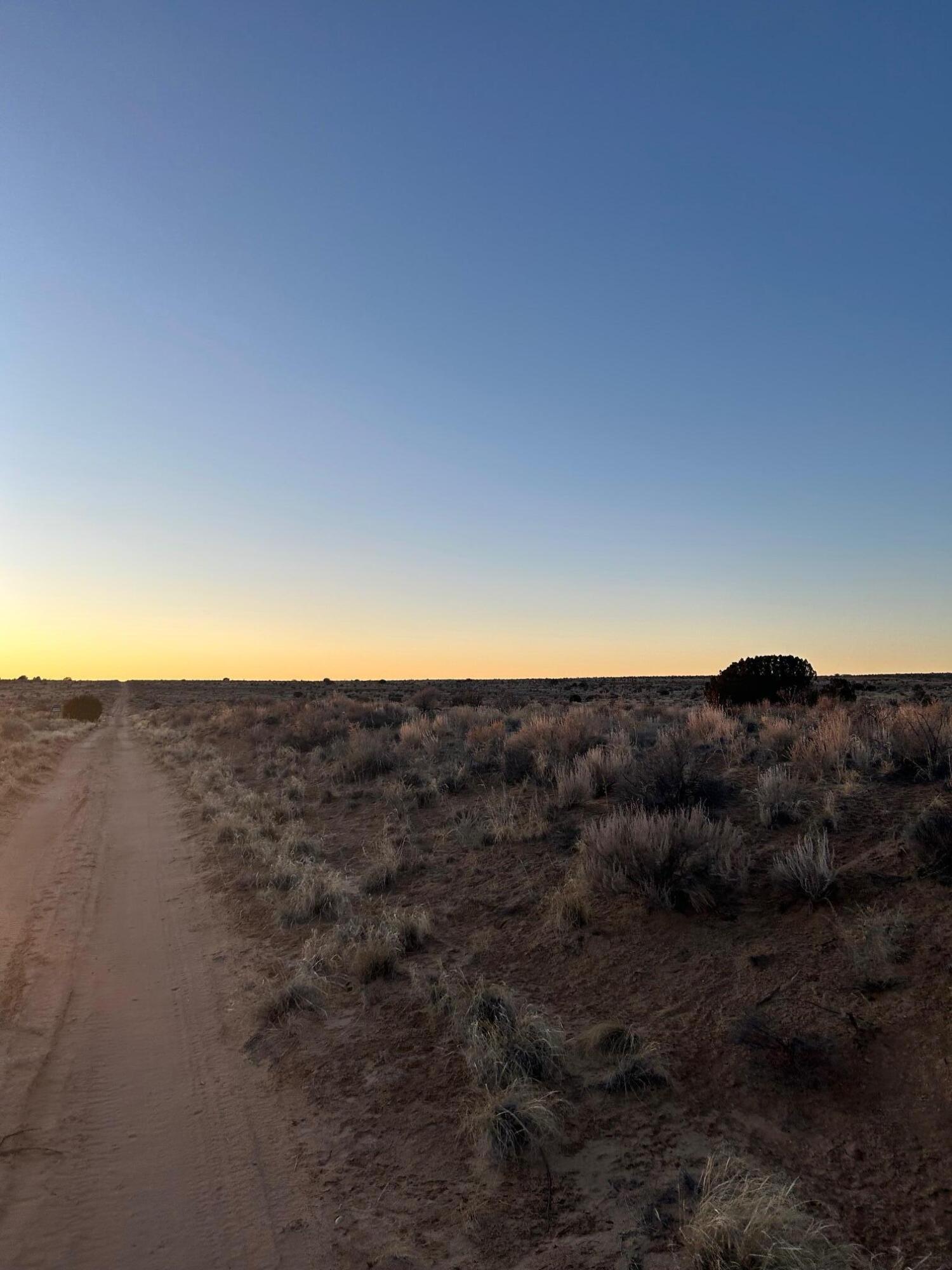 27th Avenue, Rio Rancho, New Mexico image 5