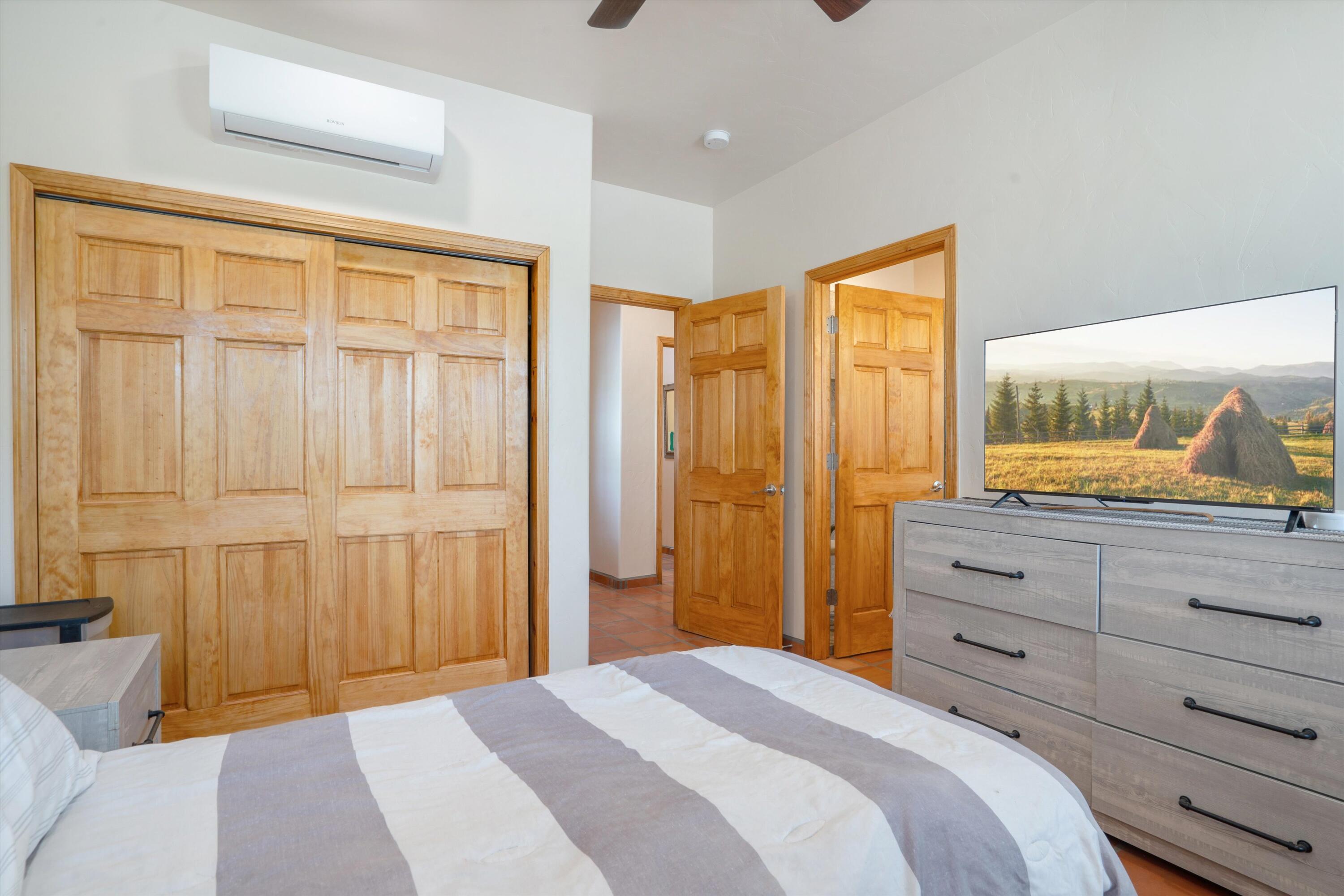 6469 Corrales Road, Corrales, New Mexico image 43