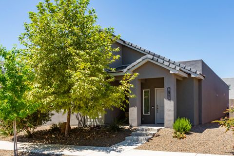 Homes For Sale - 6129 Strand Loop<br/> Bernalillo County, Albuquerque, NM 87106