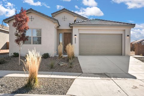 Photo of 11400 Rock Squirrel Avenue SE, Albuquerque, NM 87123 (MLS # 1094328)