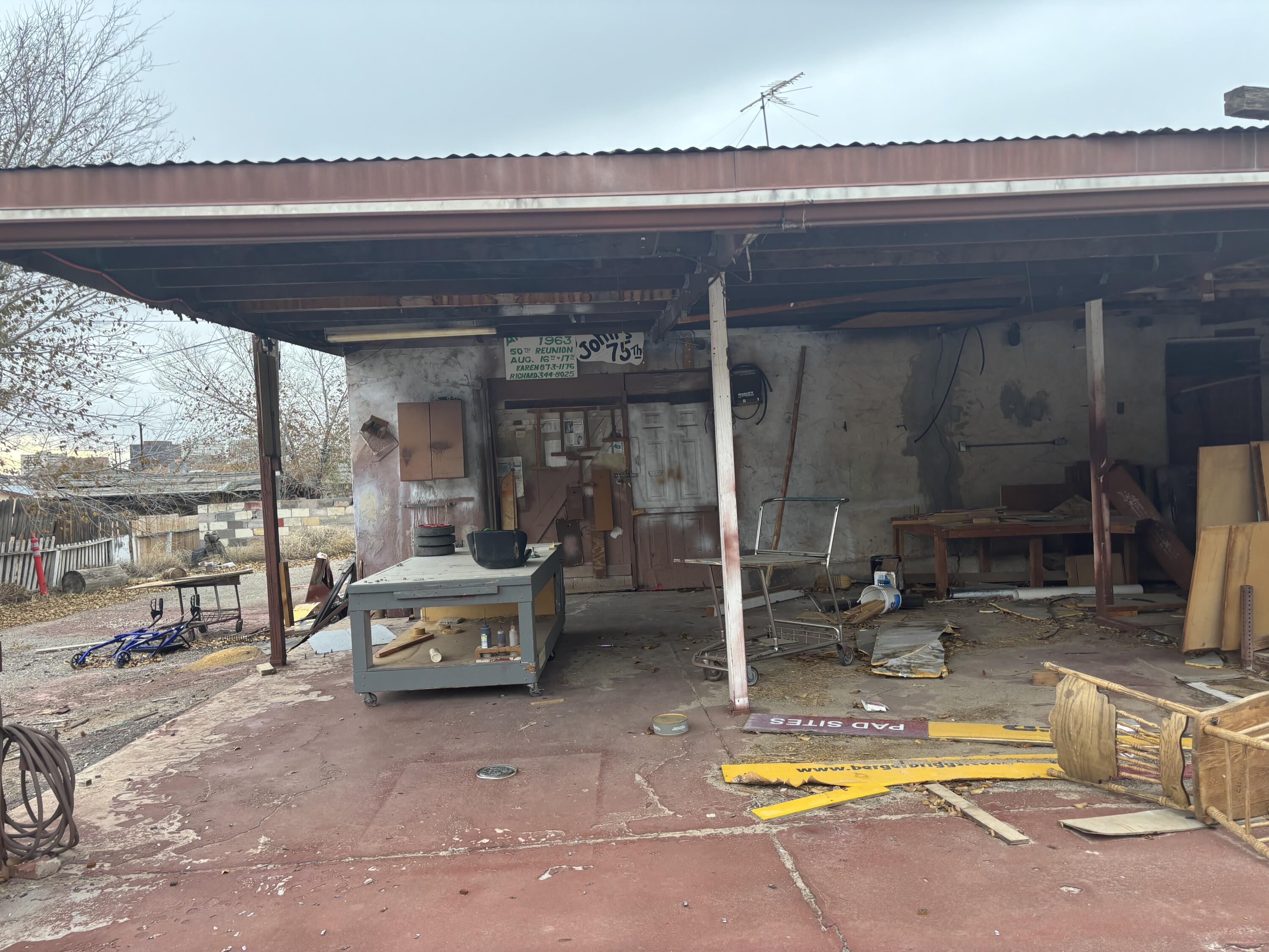 1040 Walter Street NE