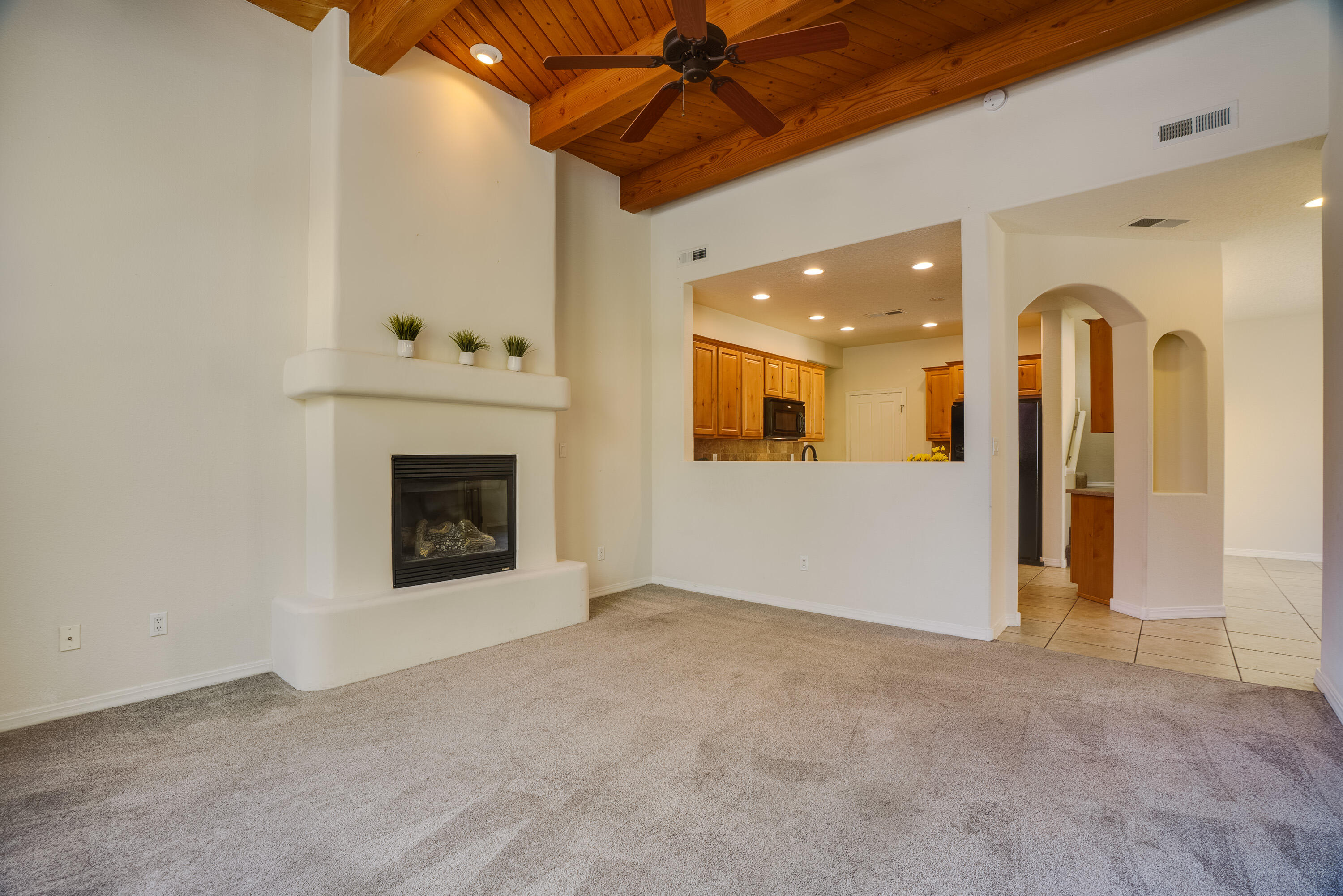 8736 Desert Fox Way, Albuquerque, New Mexico image 4
