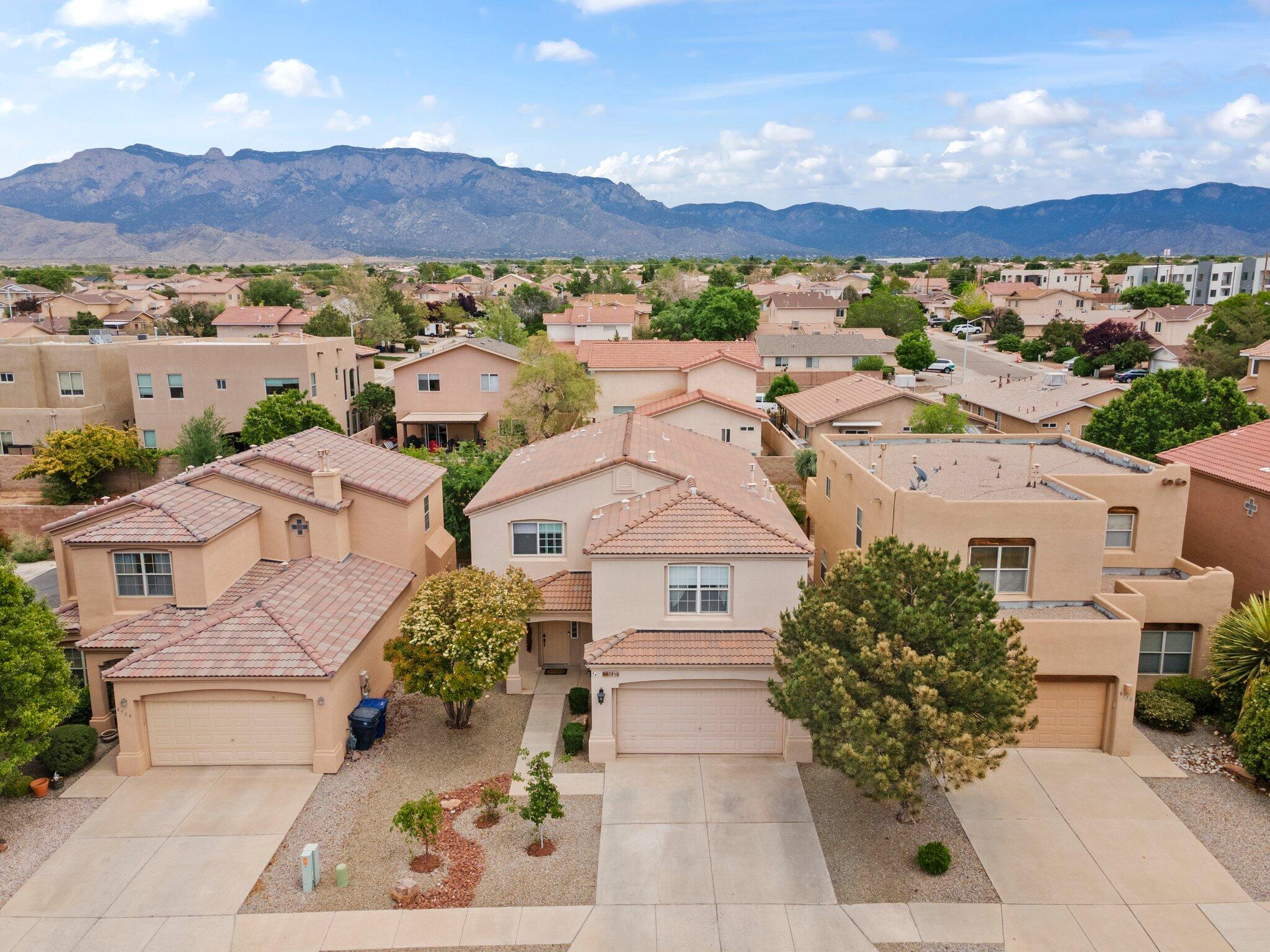 8916 Lochnager Lane, Albuquerque, New Mexico image 2