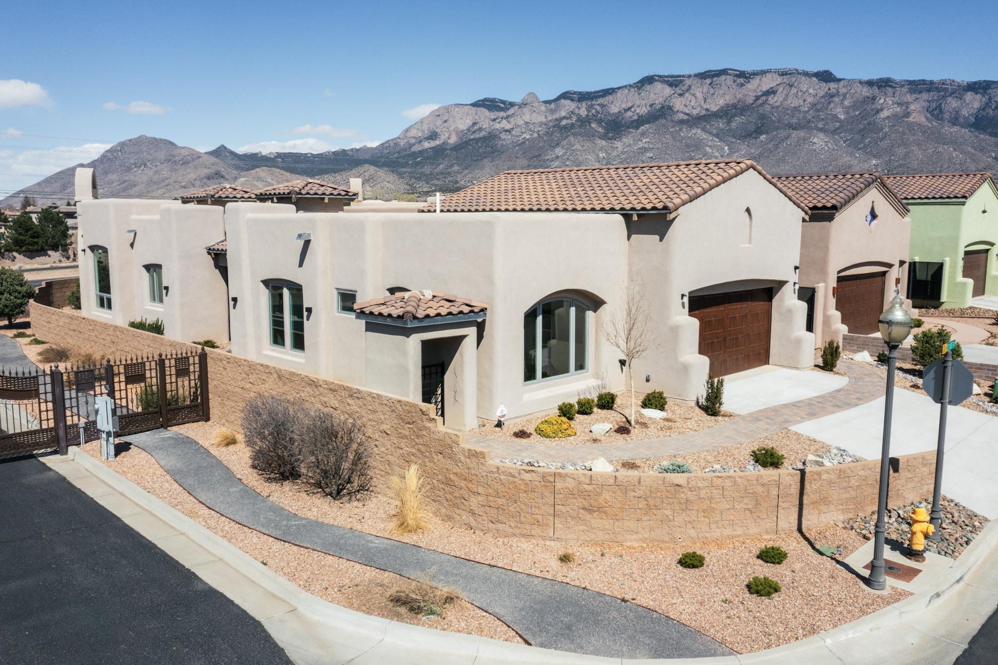9901 Cielito Norte Way, Albuquerque, New Mexico image 3