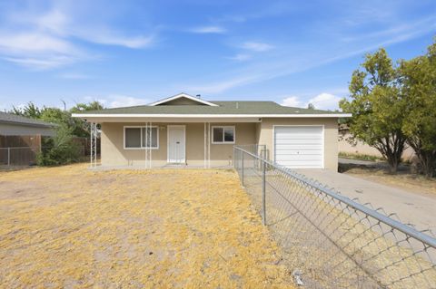 Photo of 1136 Pinon Court SE, Los Lunas, NM 87031 (MLS # 1102877)