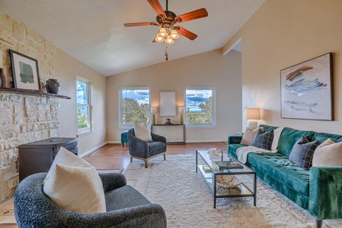 Photo of 2 TIERRA LINDA Rd, Edgewood, NM 87015 (MLS # 1091277)