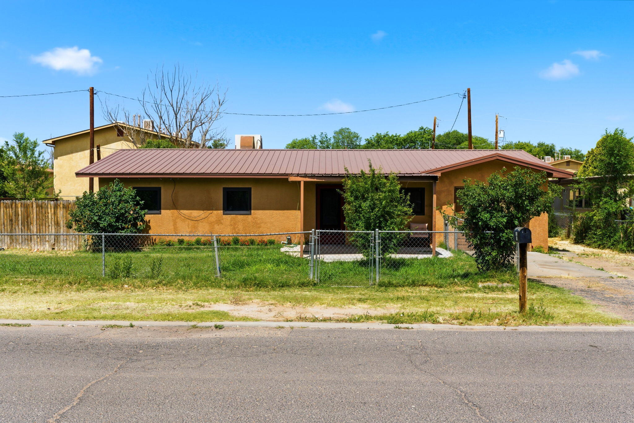 667 Monte Vista Road NE