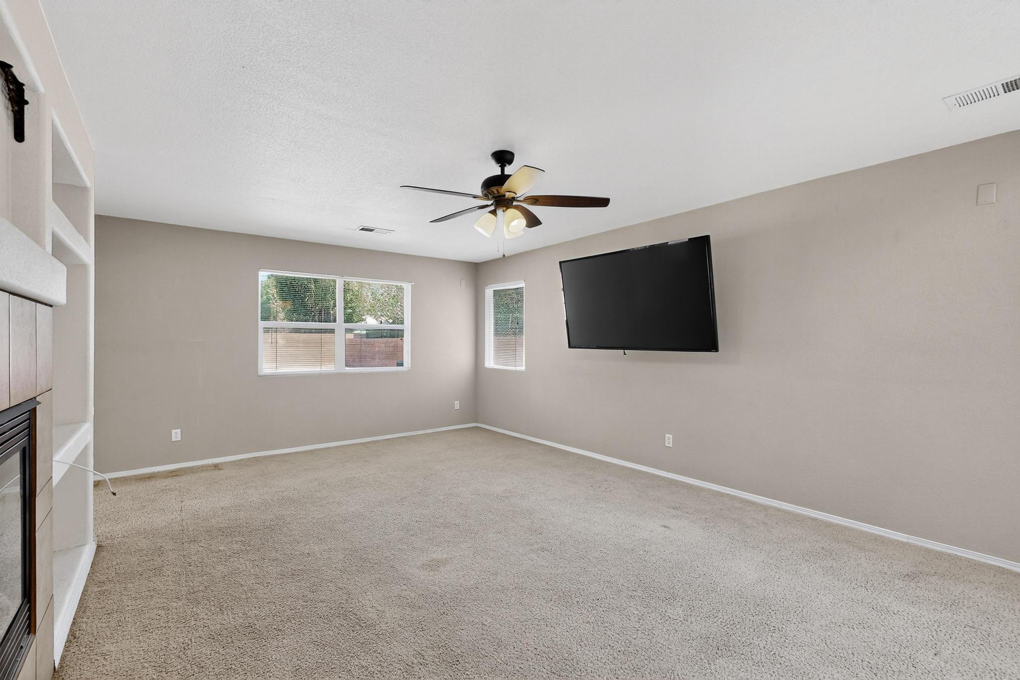 7847 LATIR MESA Road NW