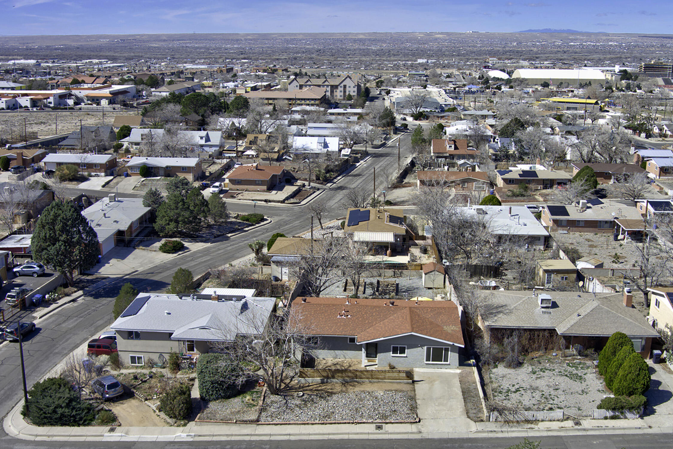 1717 Princeton Drive SE