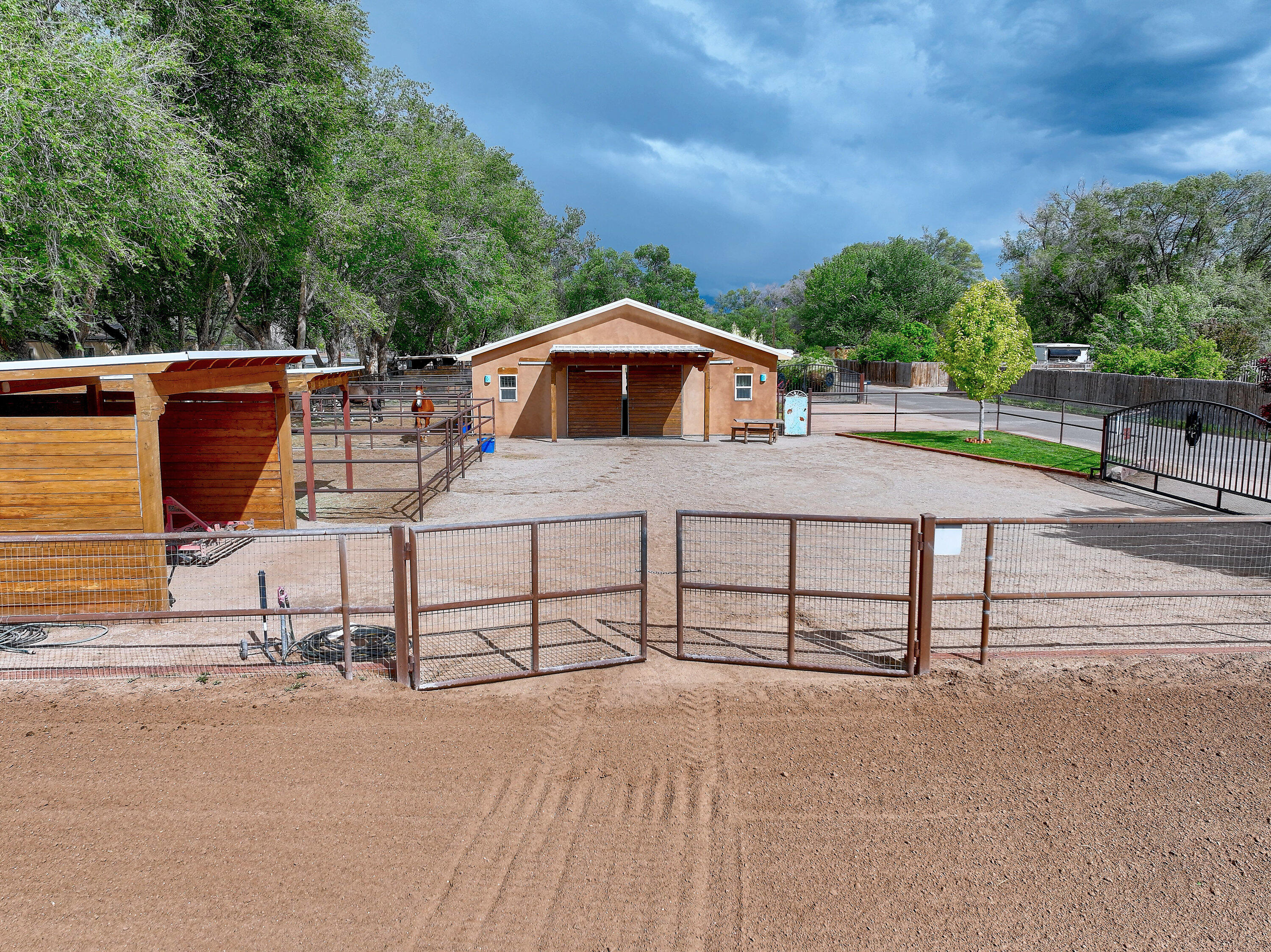 262 Entrada De Los Martinez, Corrales, New Mexico image 1