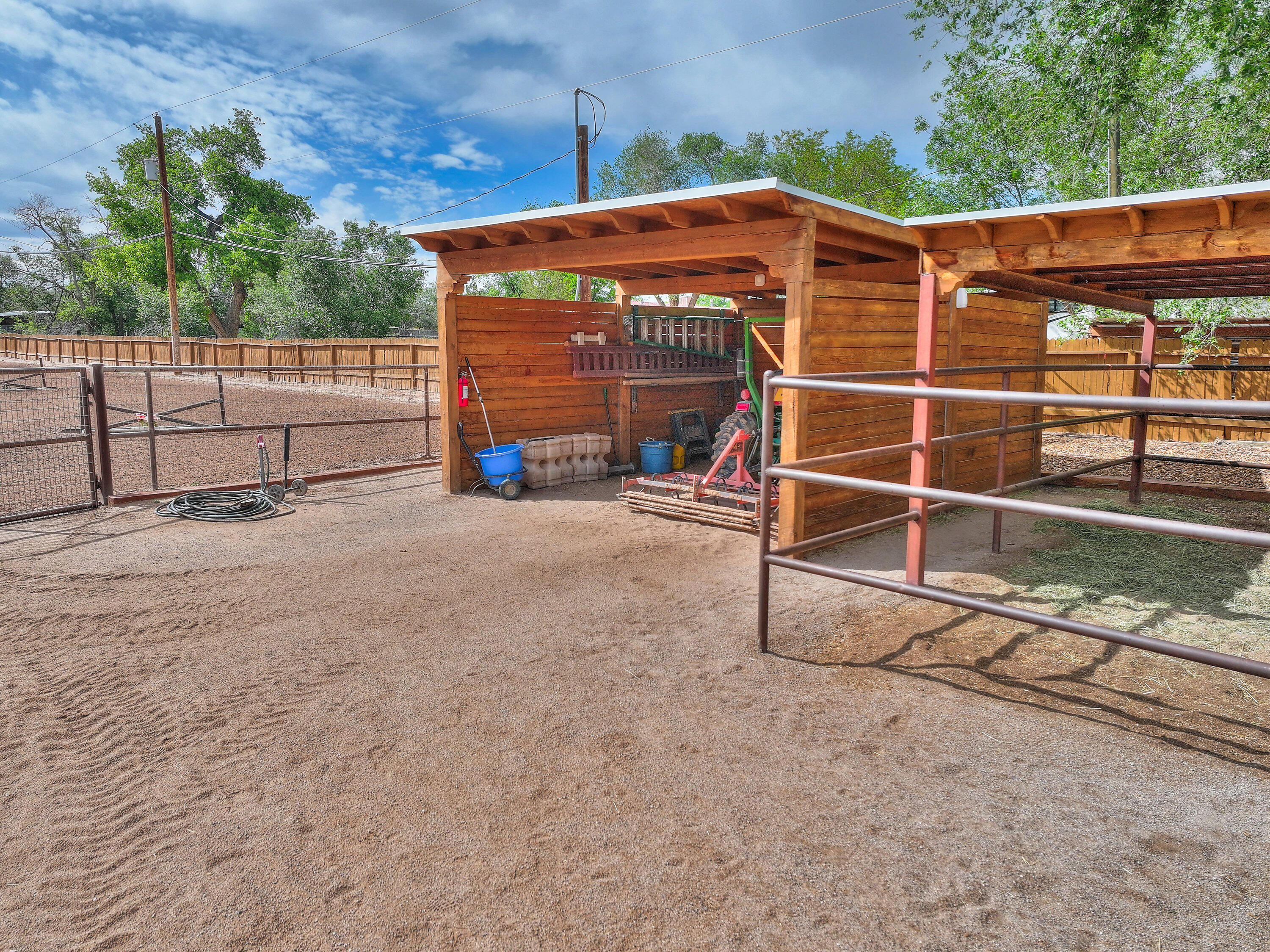 262 Entrada De Los Martinez, Corrales, New Mexico image 17