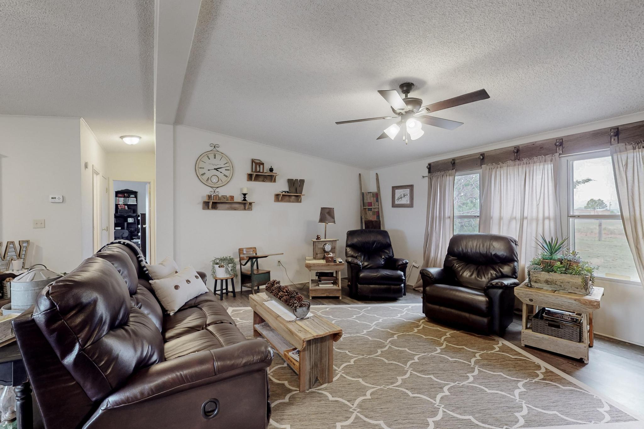 65 Sombrero Avenue, Moriarty, New Mexico image 7