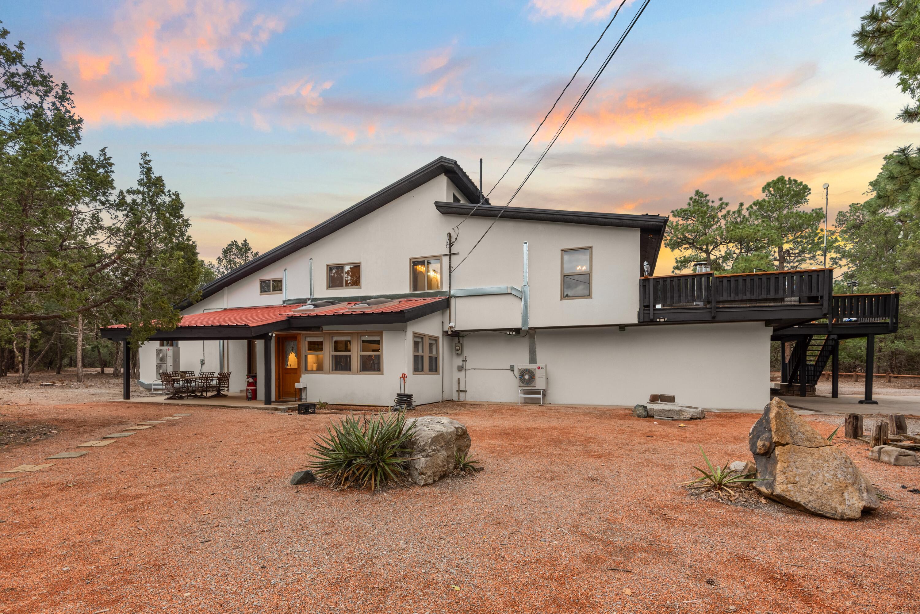 32 Bobolink Lane