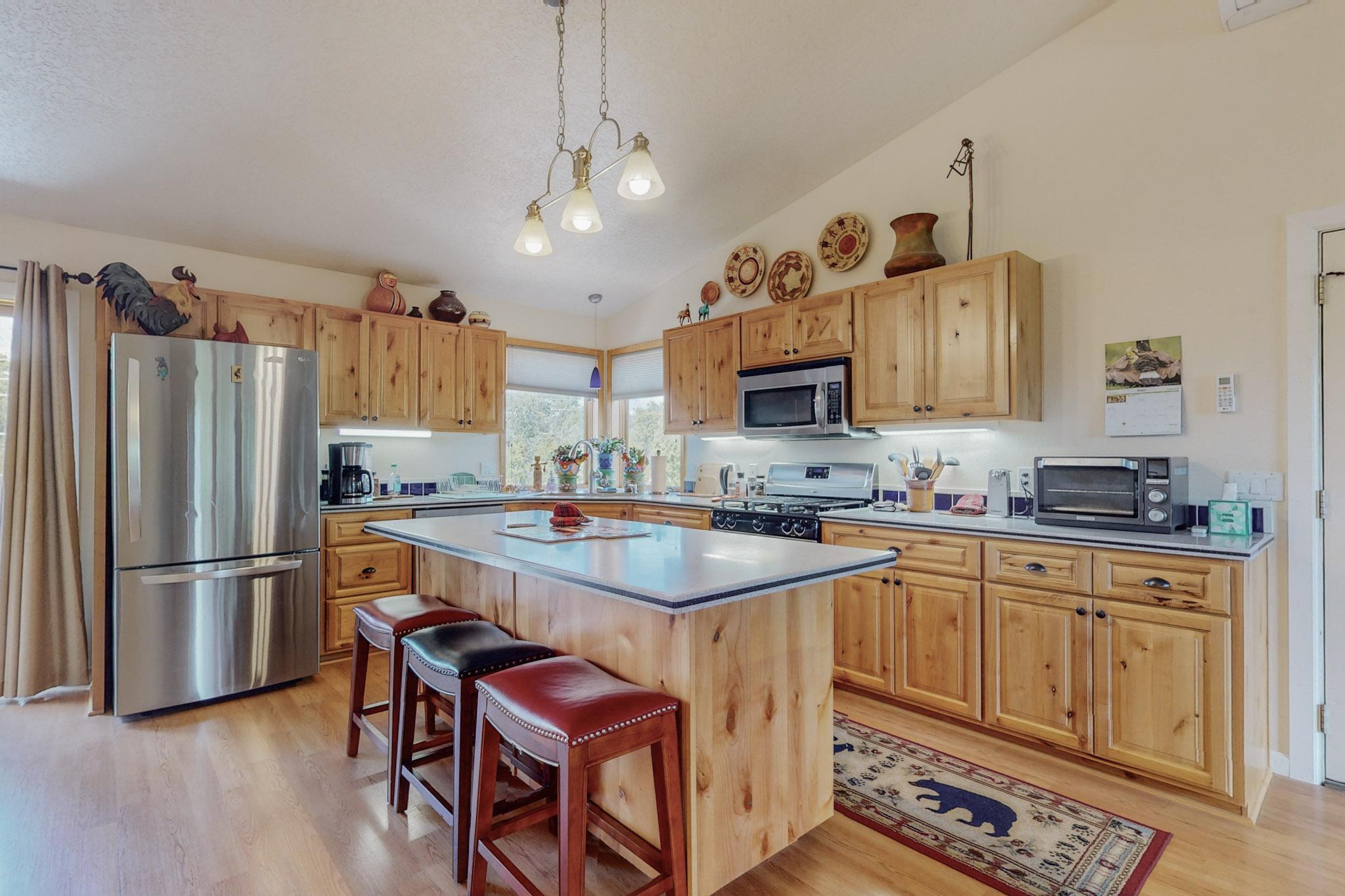 17 Sierra Blanca Road, Cedar Crest, New Mexico image 15