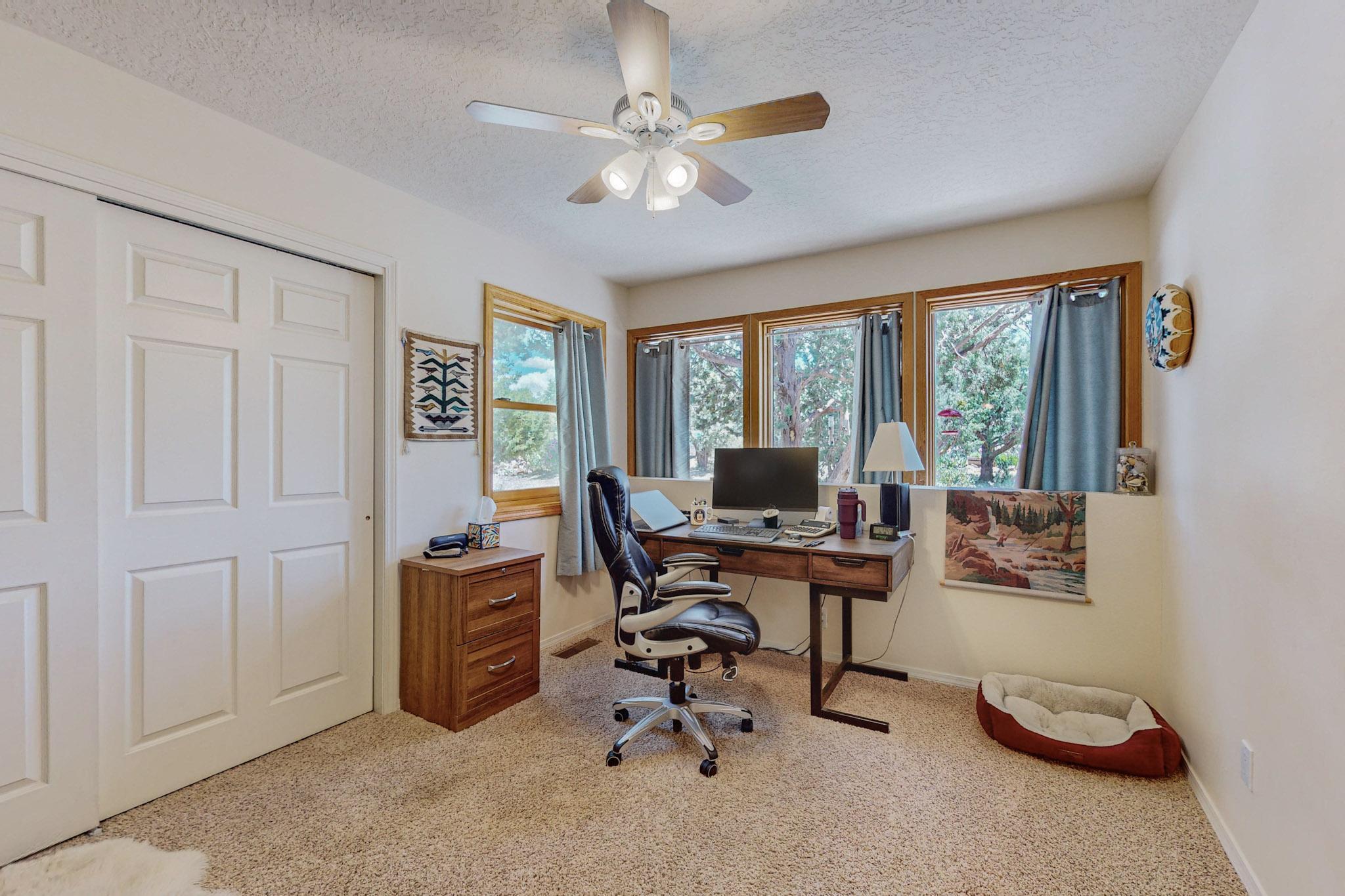 17 Sierra Blanca Road, Cedar Crest, New Mexico image 36