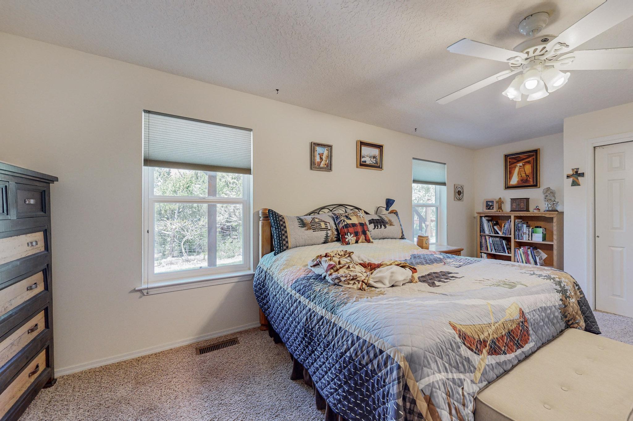17 Sierra Blanca Road, Cedar Crest, New Mexico image 28