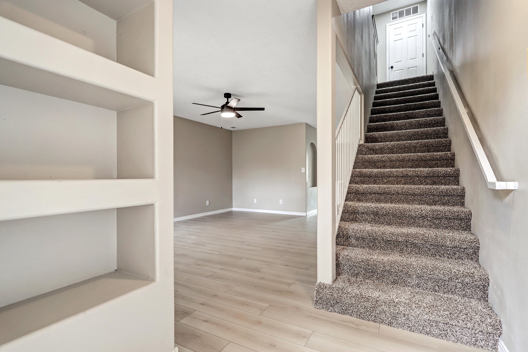 4211 Pitt Street NE UNIT 10
