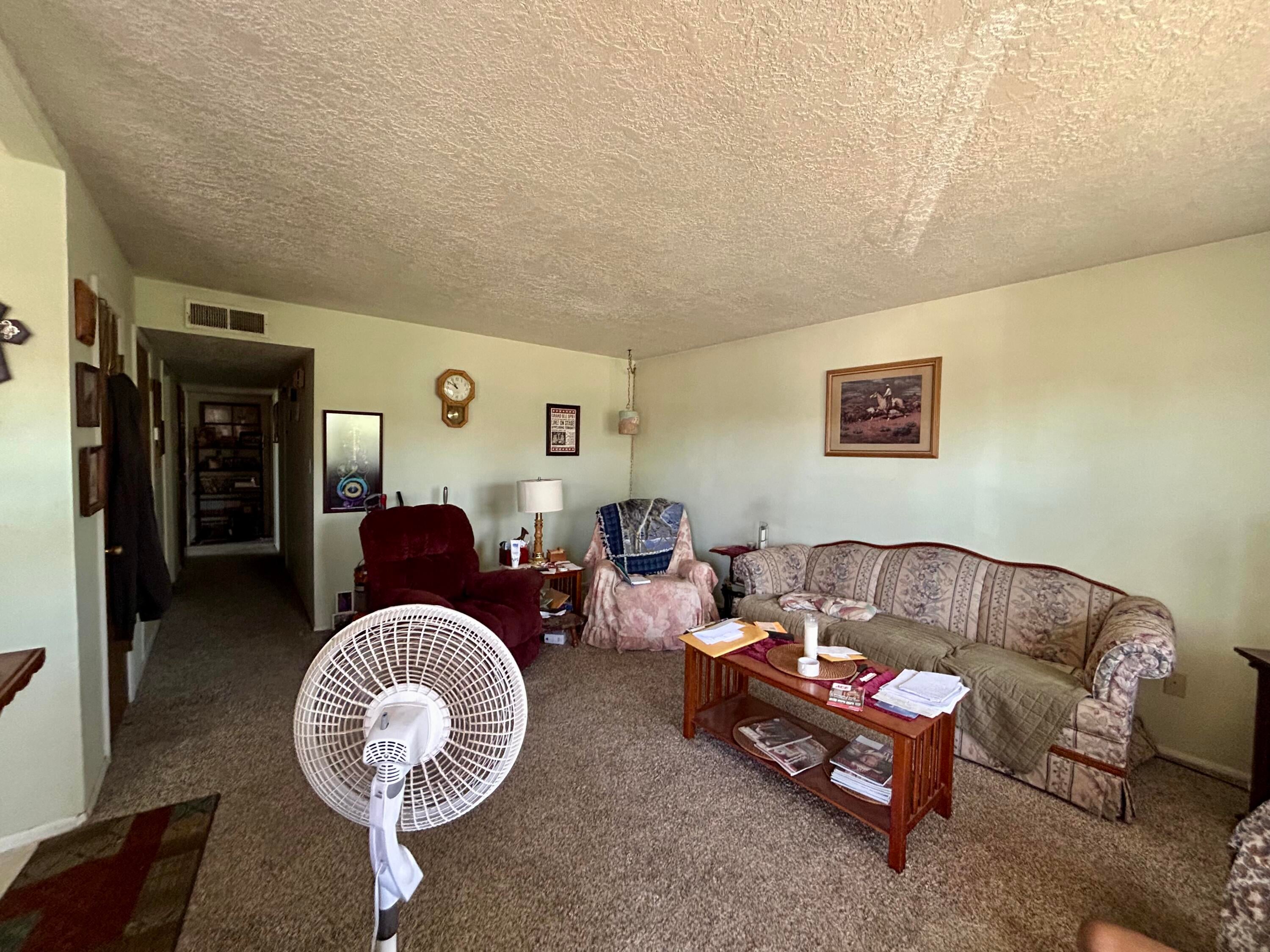 825 La Luz Drive SW