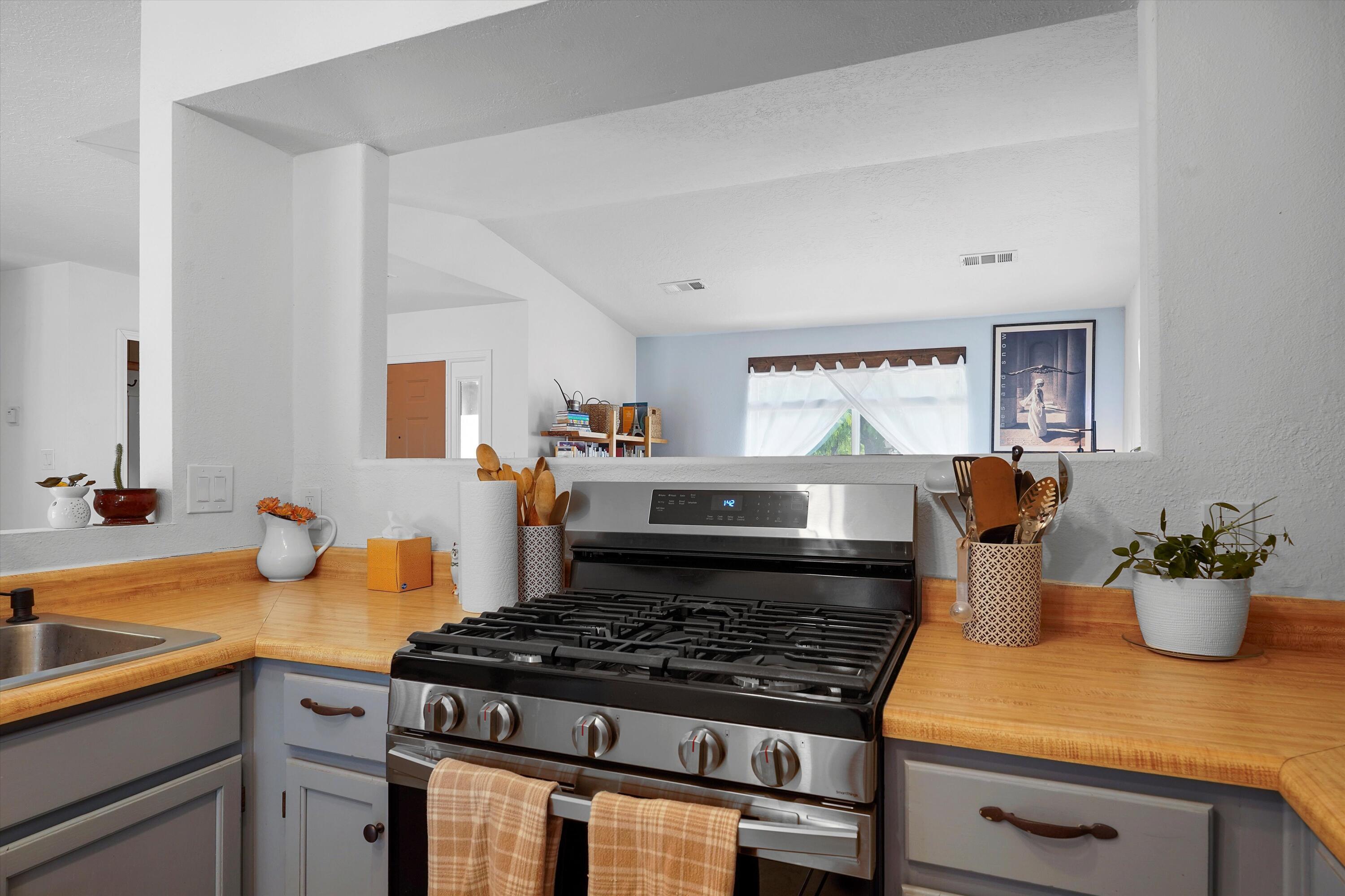 4235 Pumice Drive, Rio Rancho, New Mexico image 18